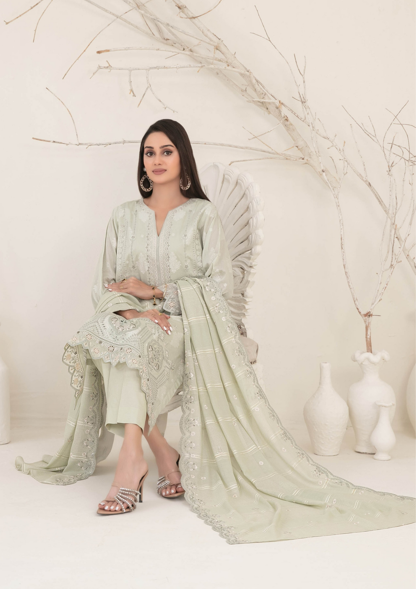 ZEENAT - Unstitched 3-Piece Broshia Banarsi