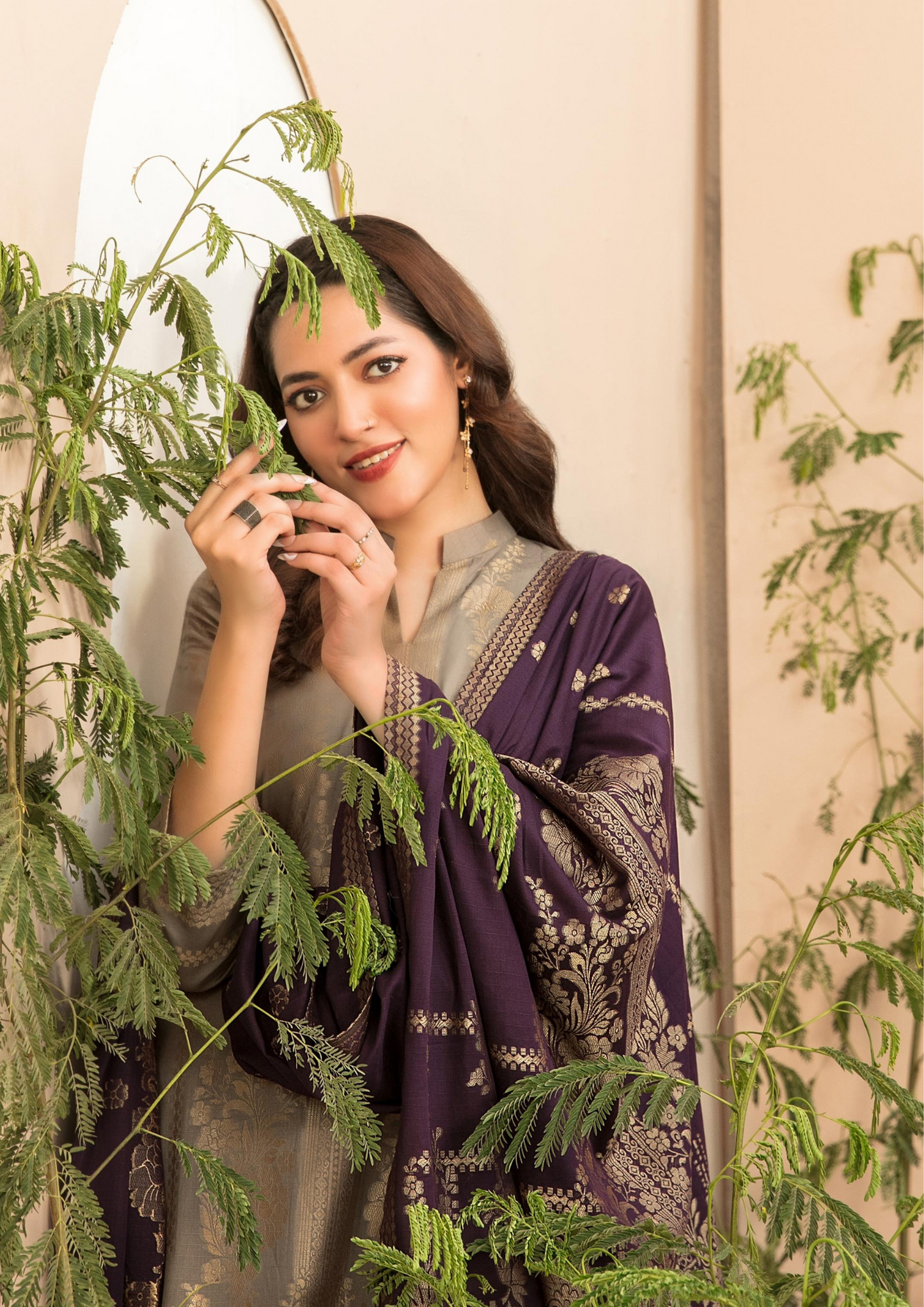 LAWN TALE - Unstitched 3-Piece Broshia Banarsi Lawn