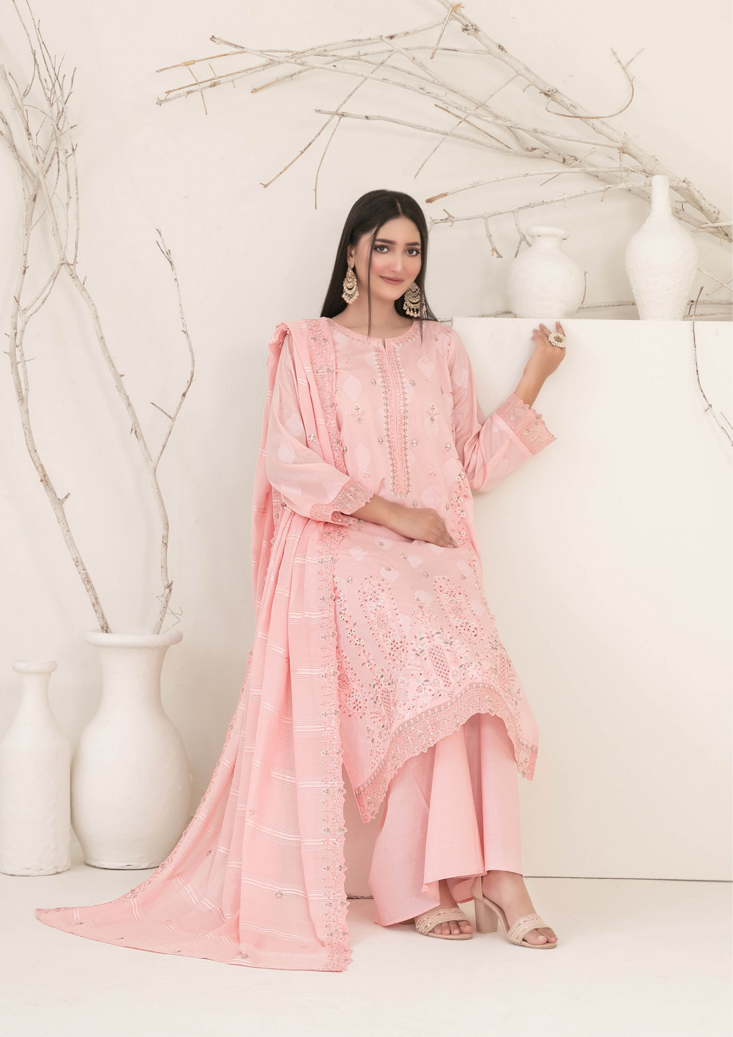 ZEENAT - Unstitched 3-Piece Broshia Banarsi
