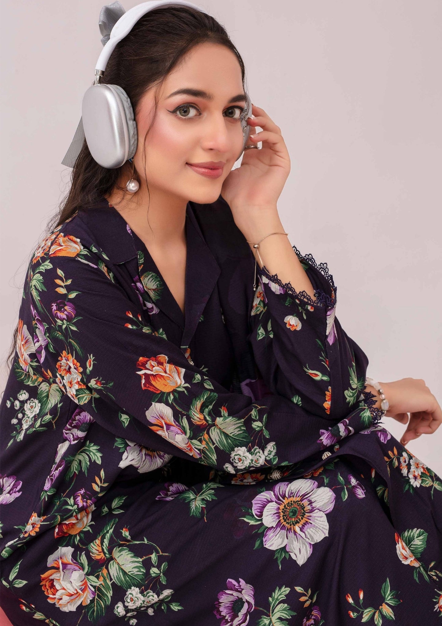 Meena - Unstitched 3-Piece Digital Linen