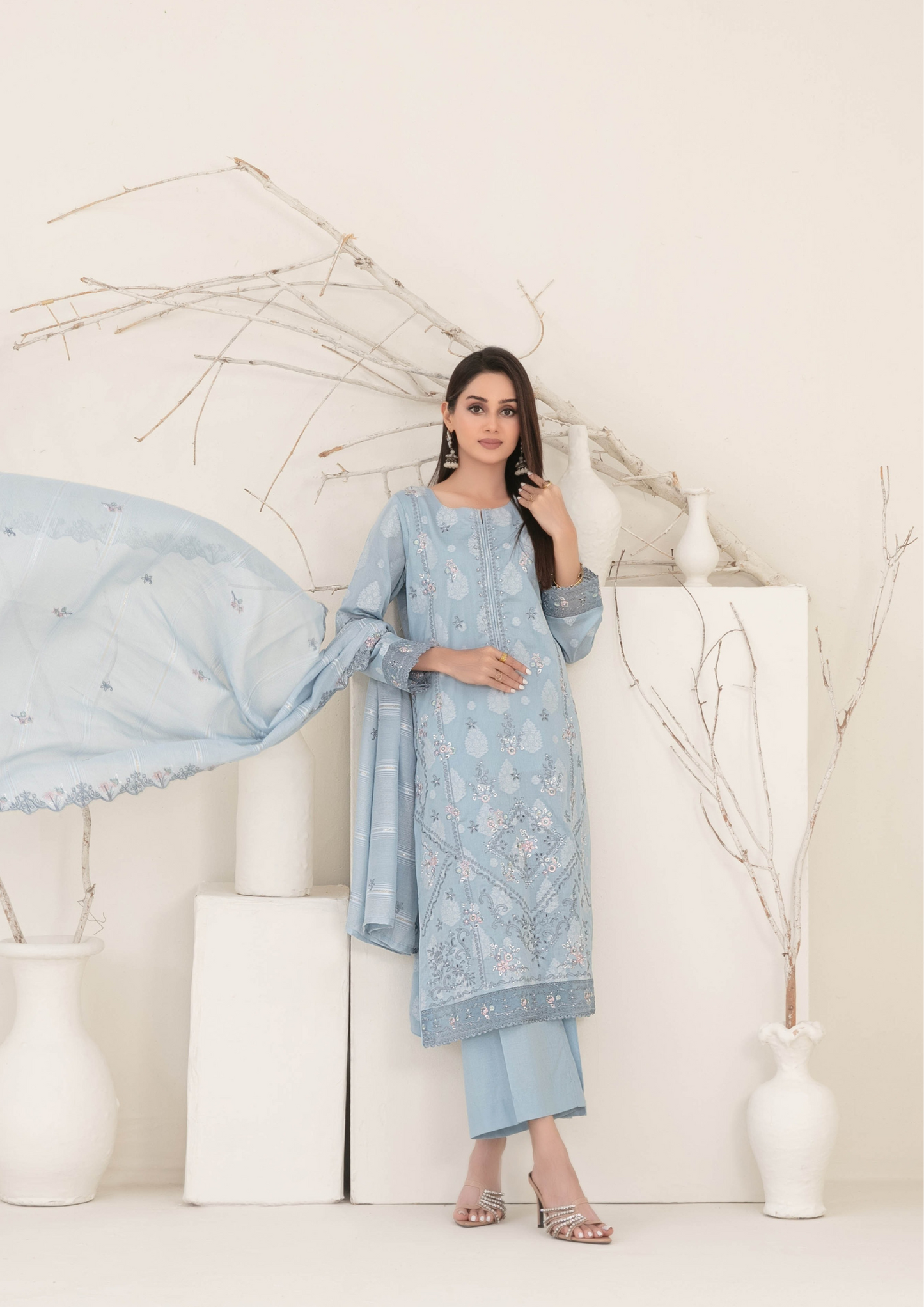 ZEENAT - Unstitched 3-Piece Broshia Banarsi