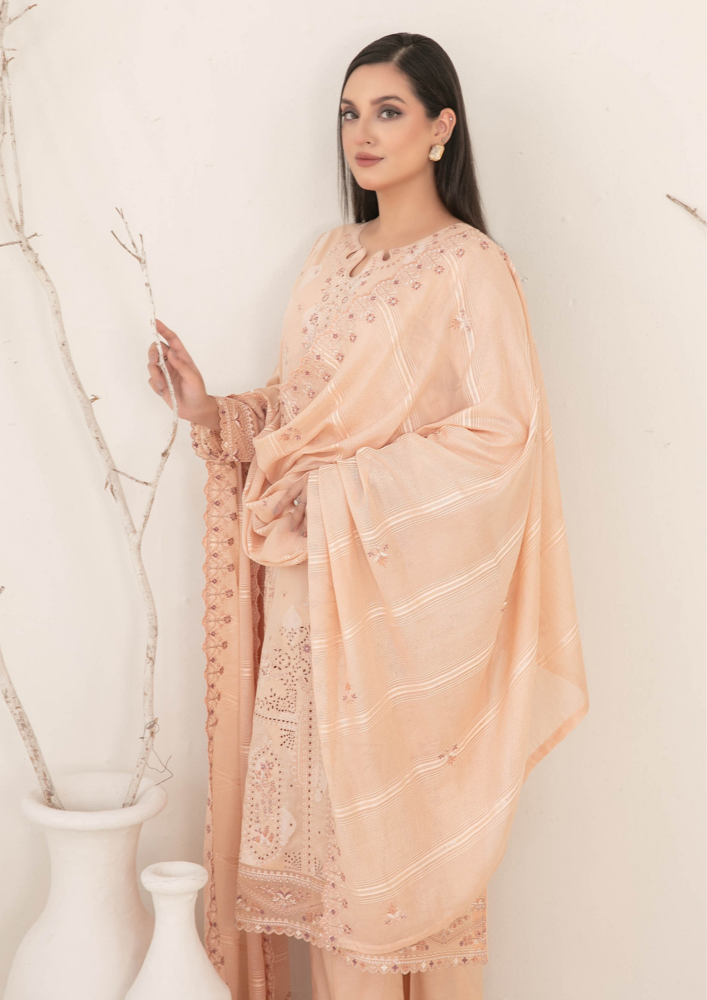 ZEENAT - Unstitched 3-Piece Broshia Banarsi