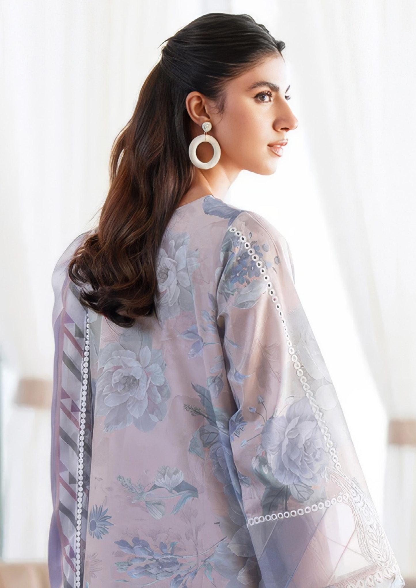 PARIZAAD - Unstitched 3-Piece Digital Print Lawn