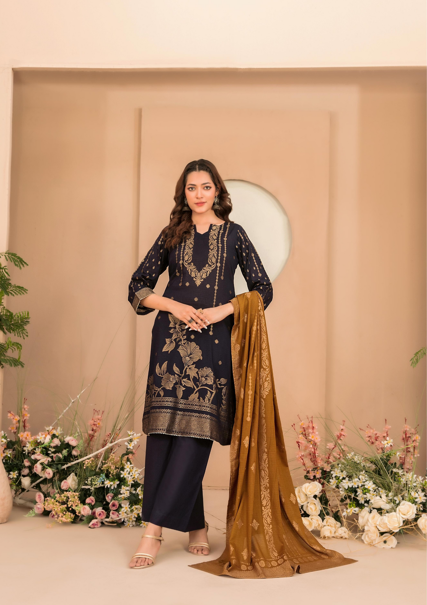 LAWN TALE - Unstitched 3-Piece Broshia Banarsi Lawn