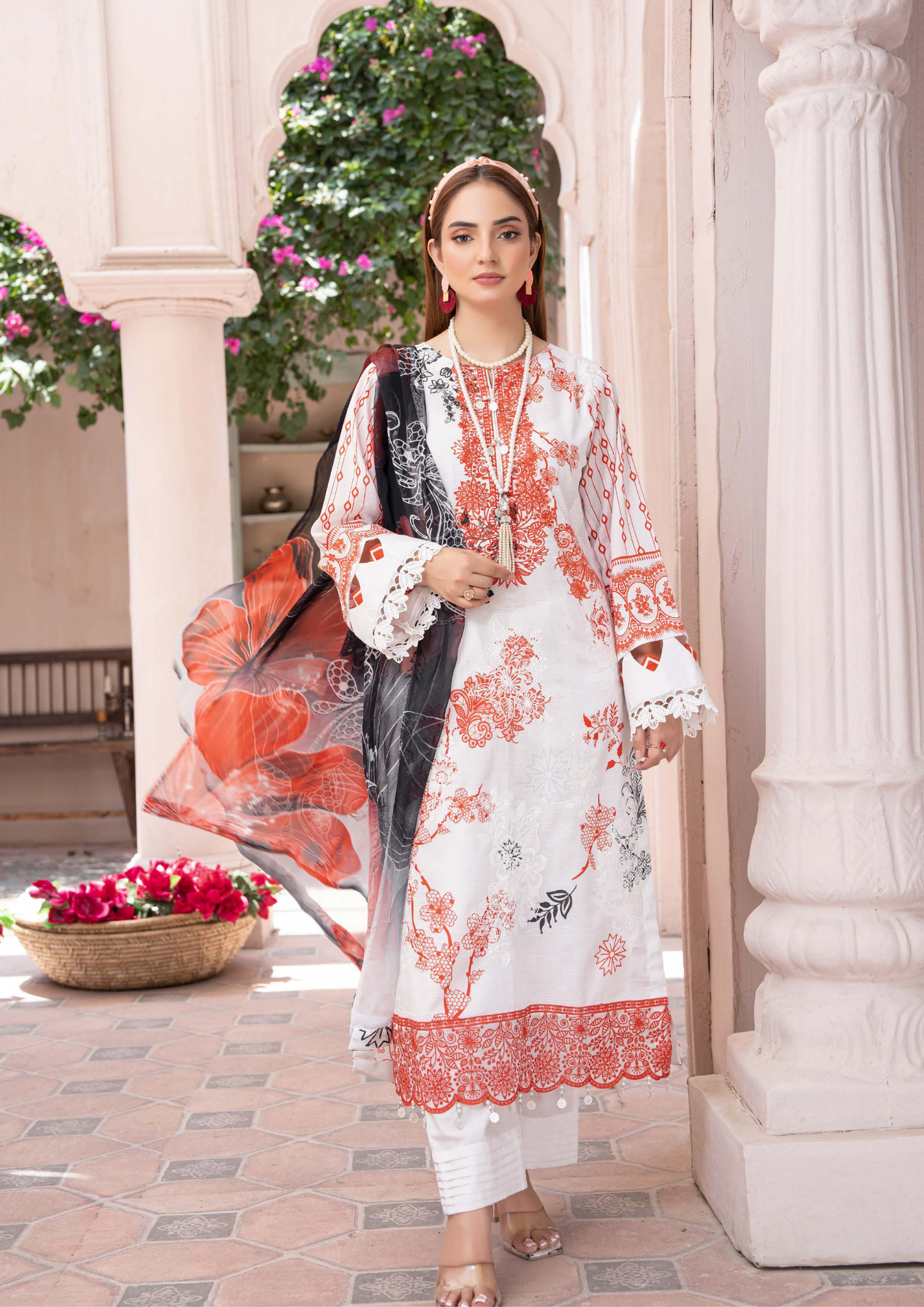 DHAGAY - Unstitched 3-Piece Embroidered Lawn