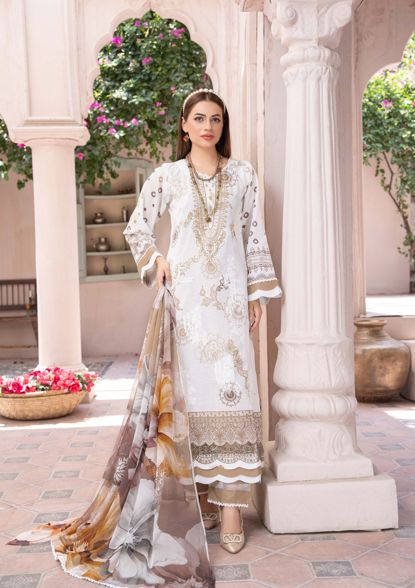 DHAGAY - Unstitched 3-Piece Embroidered Lawn