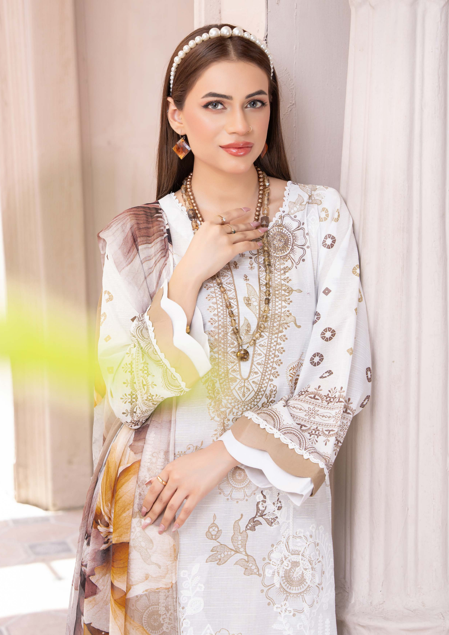 DHAGAY - Unstitched 3-Piece Embroidered Lawn