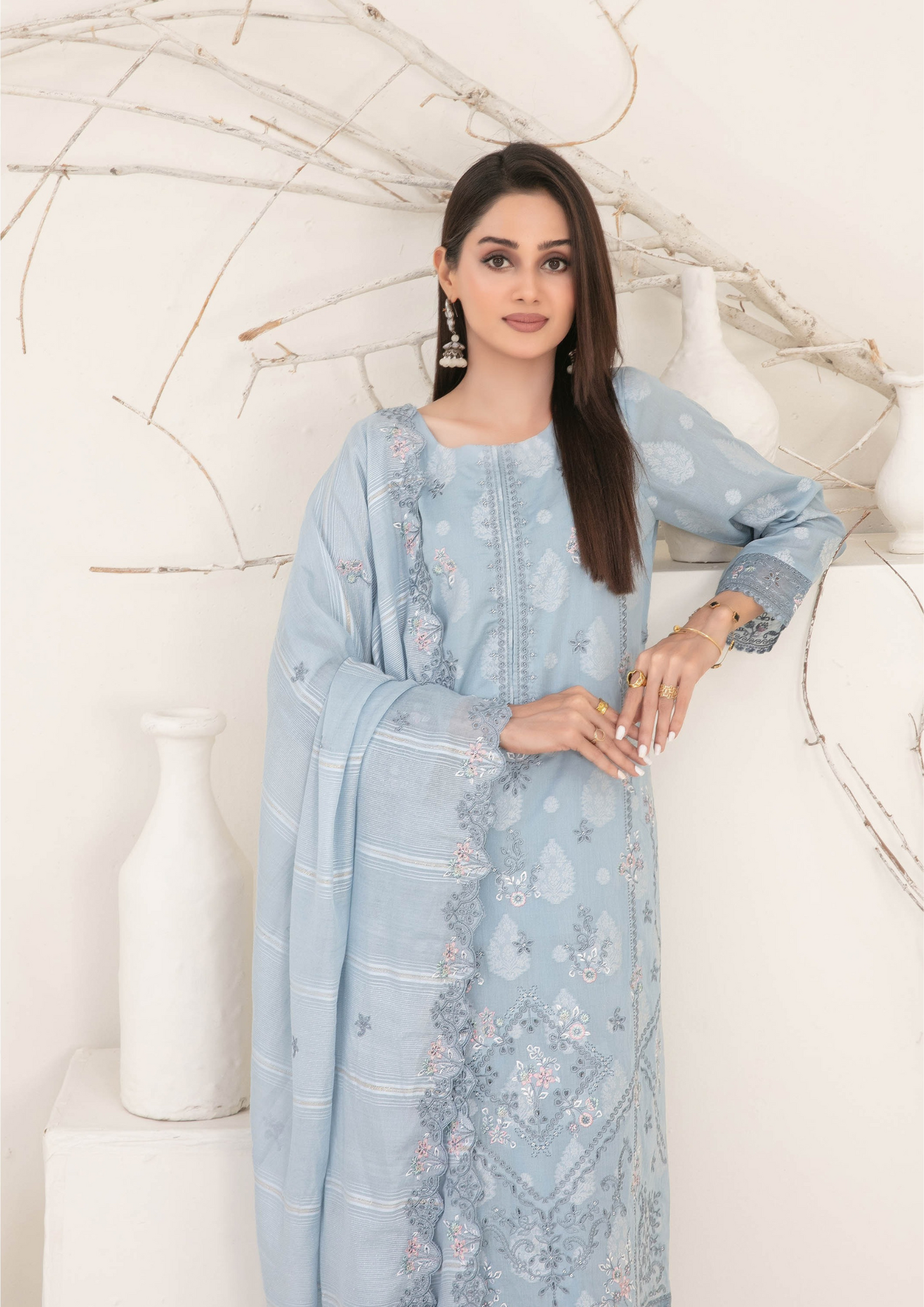 ZEENAT - Unstitched 3-Piece Broshia Banarsi