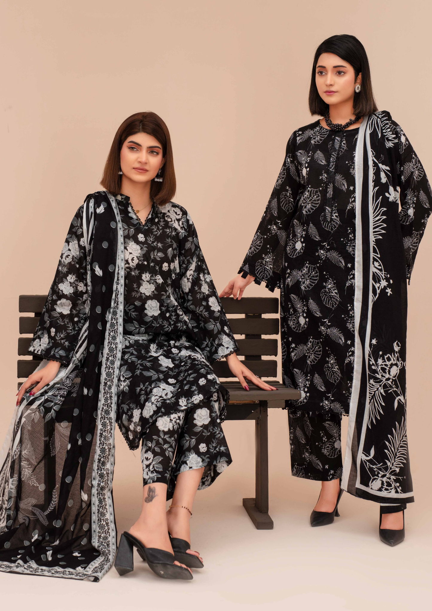 GULL E SIYAH - Unstitched 3-Piece Diigital Printed Lawn