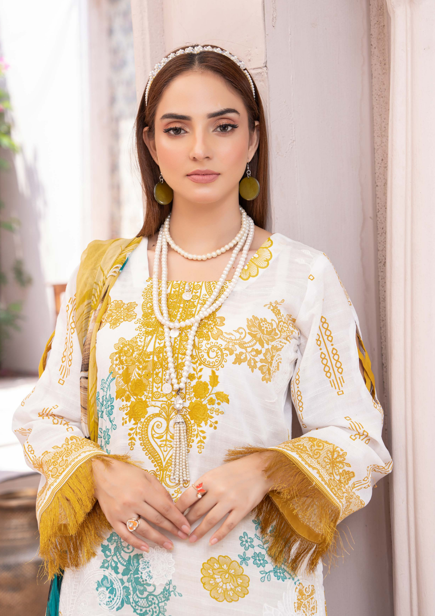 DHAGAY - Unstitched 3-Piece Embroidered Lawn