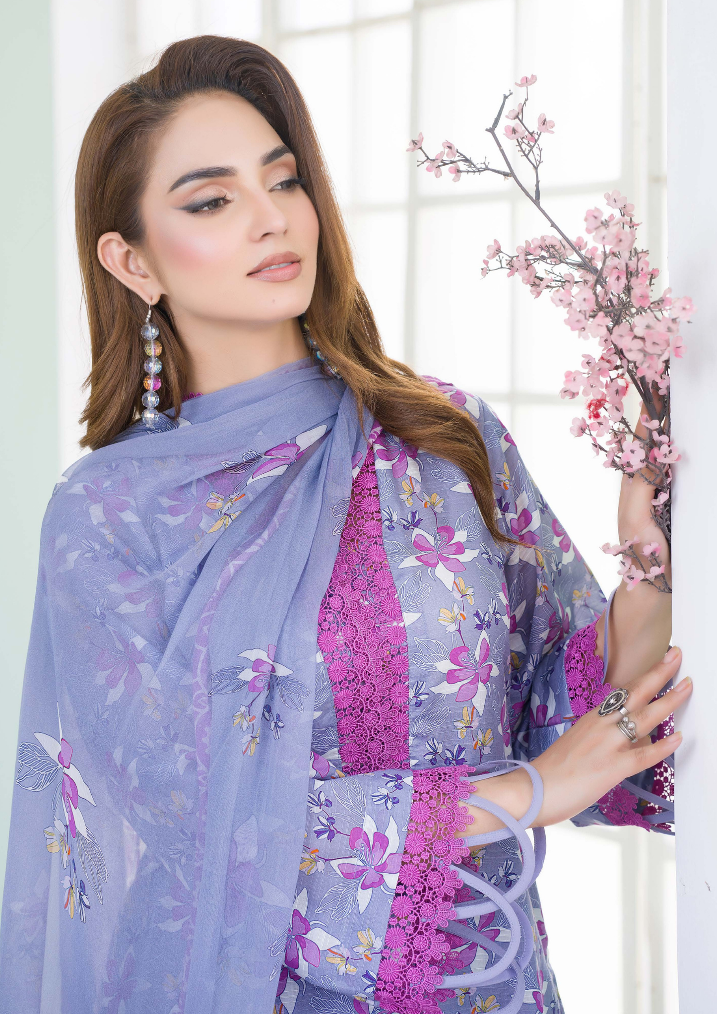 PEHNAWAA - Unstitched 3-Piece Digital Printed Lawn