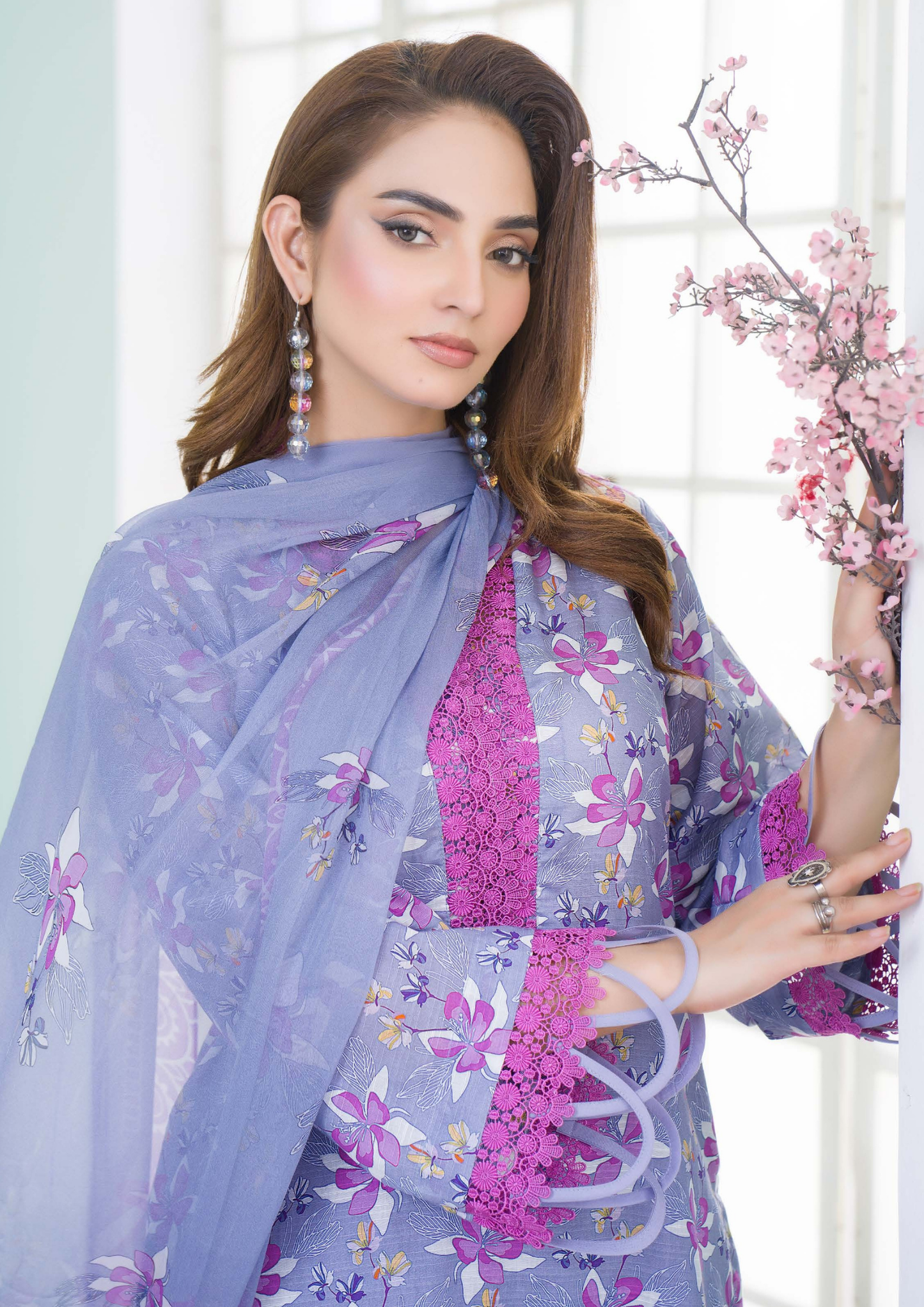 PEHNAWAA - Unstitched 3-Piece Digital Printed Lawn