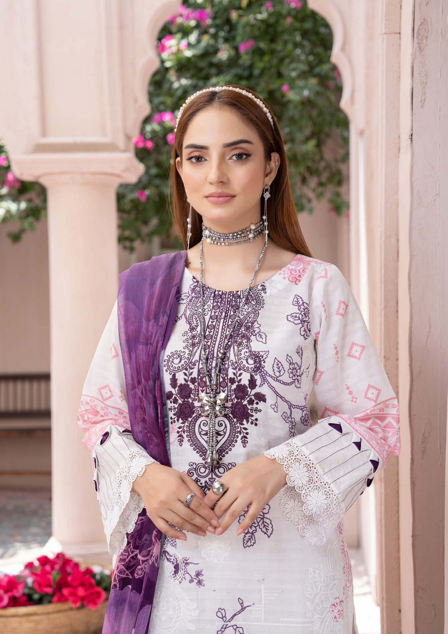 DHAGAY - Unstitched 3-Piece Embroidered Lawn