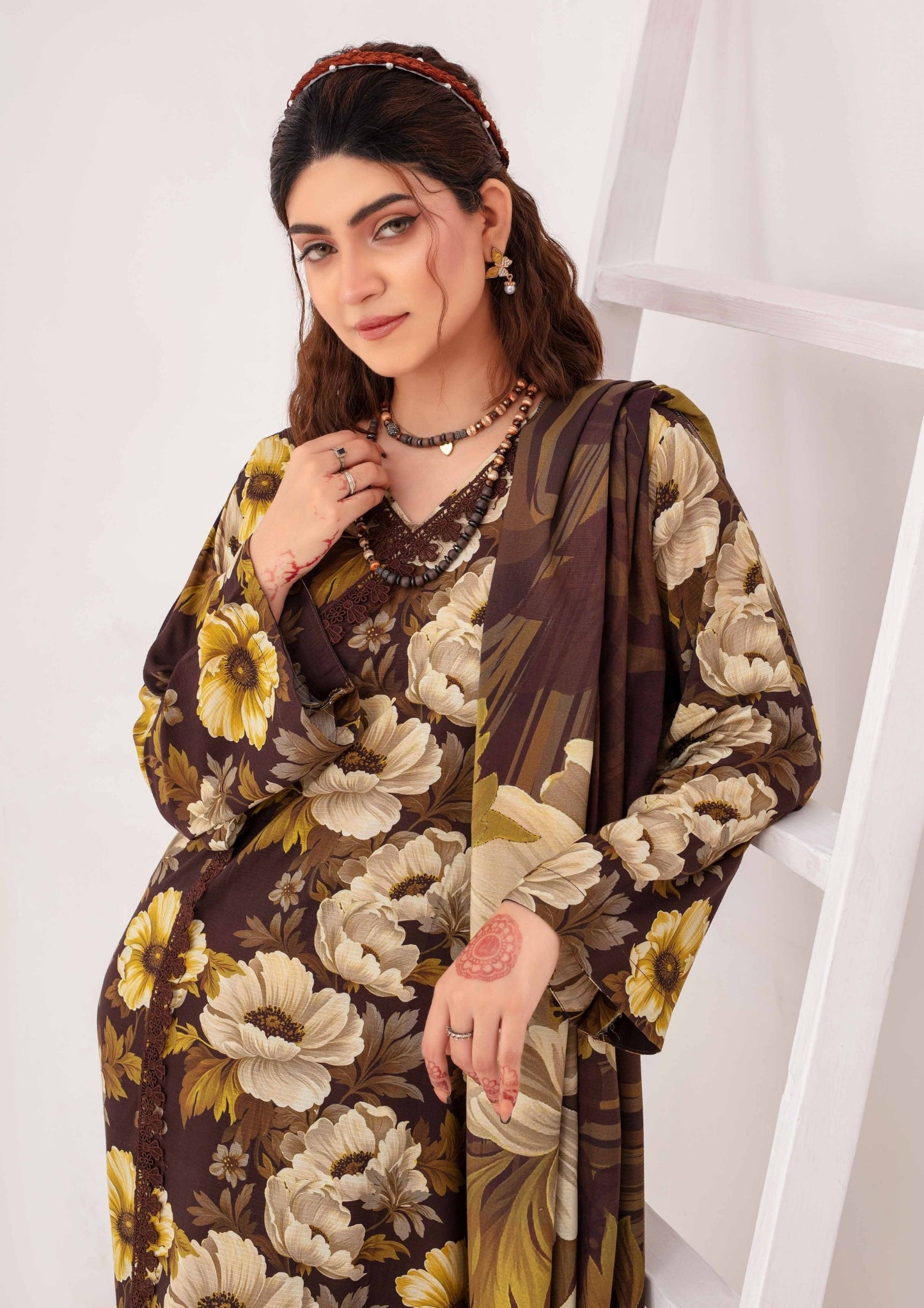 Meena - Unstitched 3-Piece Digital Linen
