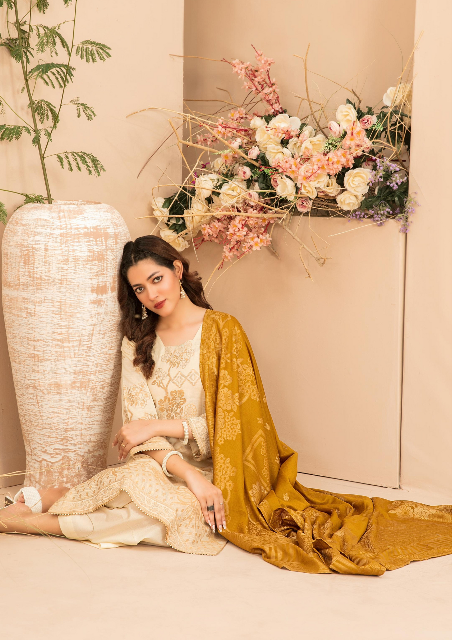 LAWN TALE - Unstitched 3-Piece Broshia Banarsi Lawn