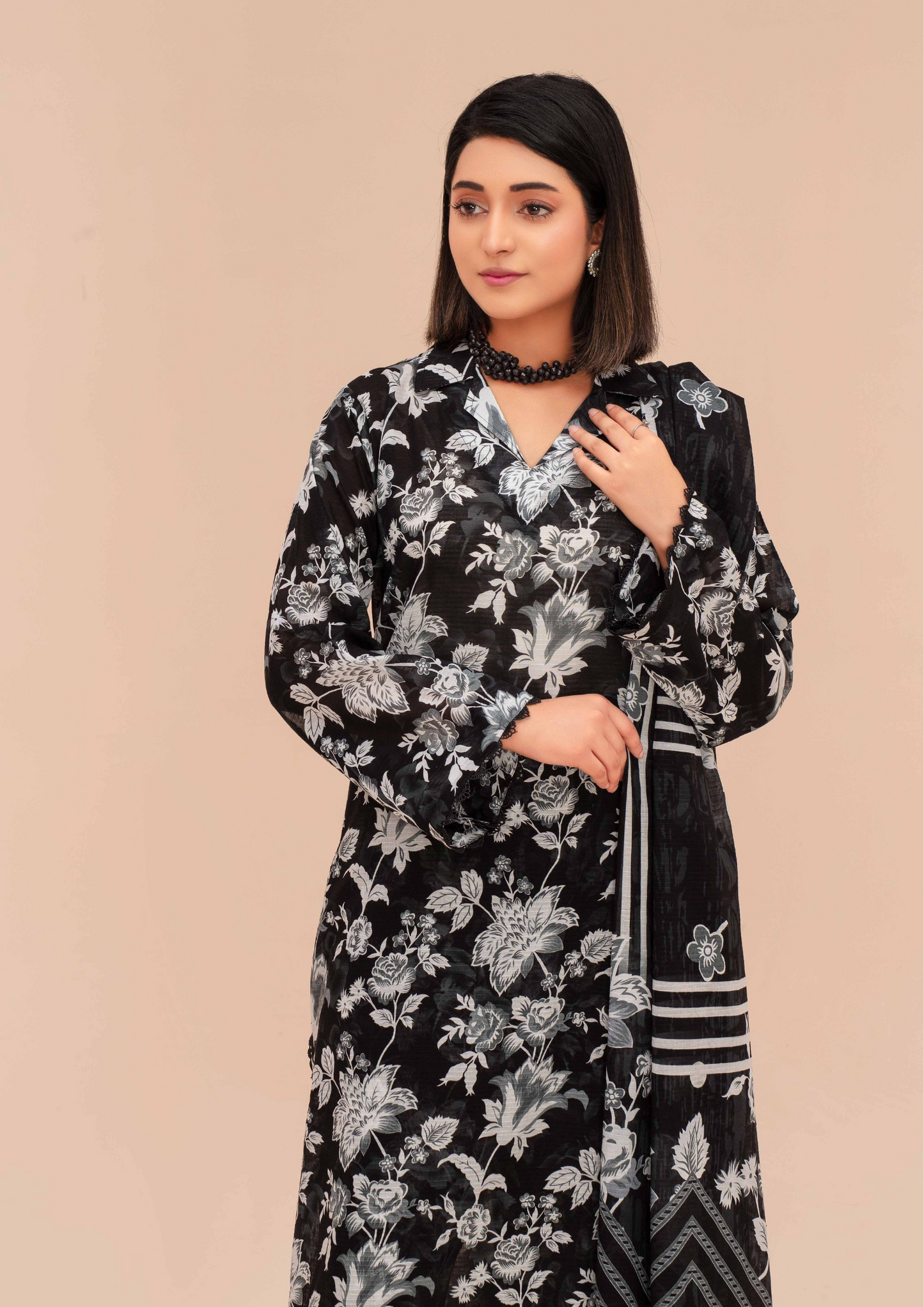 GULL E SIYAH - Unstitched 3-Piece Diigital Printed Lawn