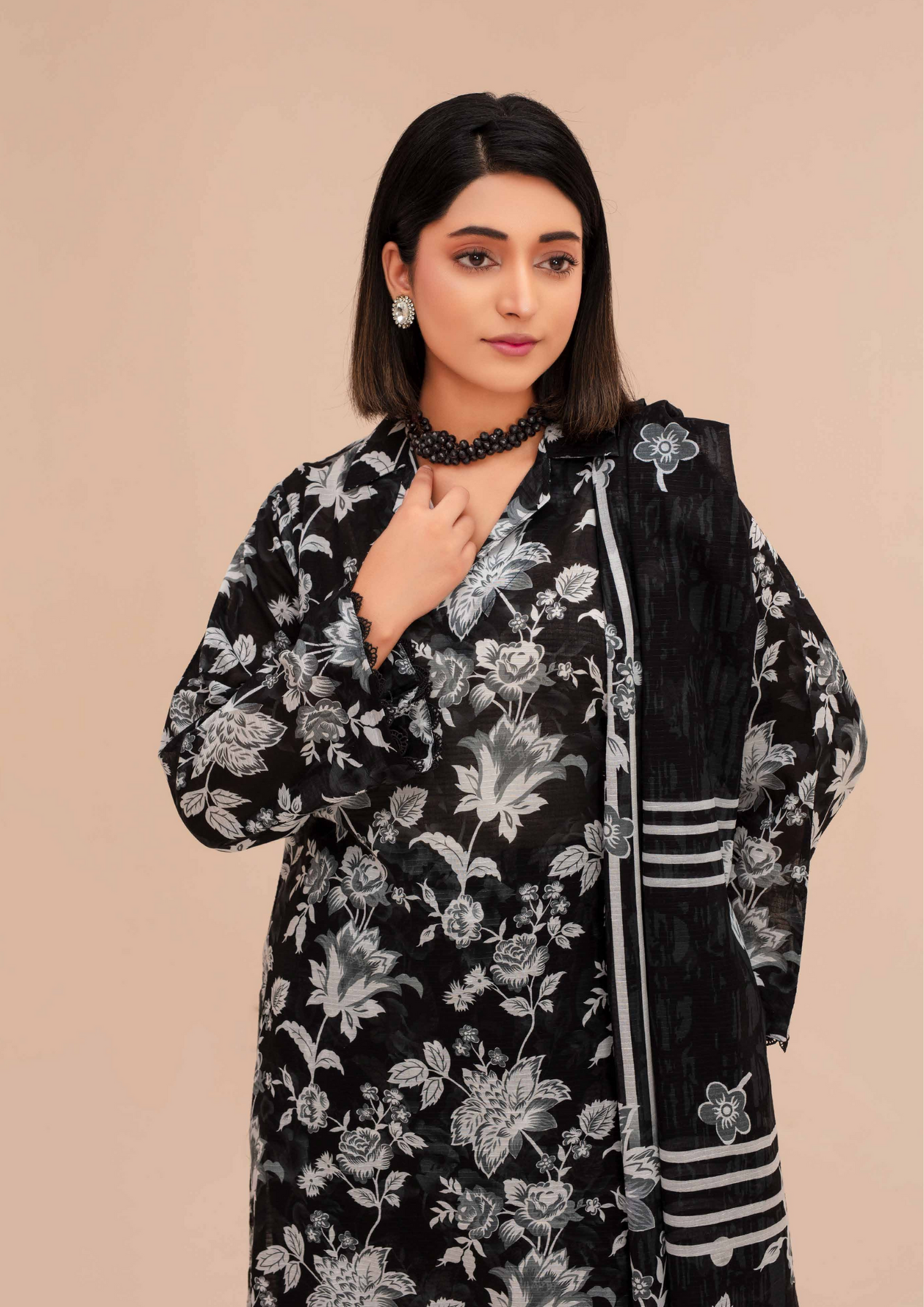 GULL E SIYAH - Unstitched 3-Piece Diigital Printed Lawn