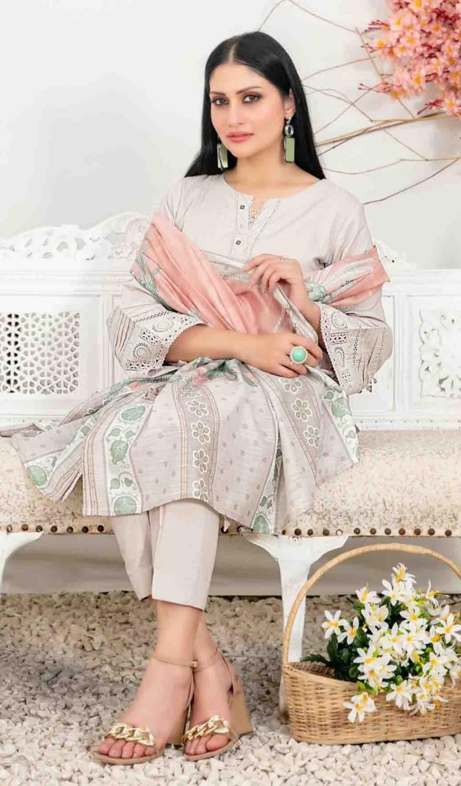 MonCheri Ready to Wear