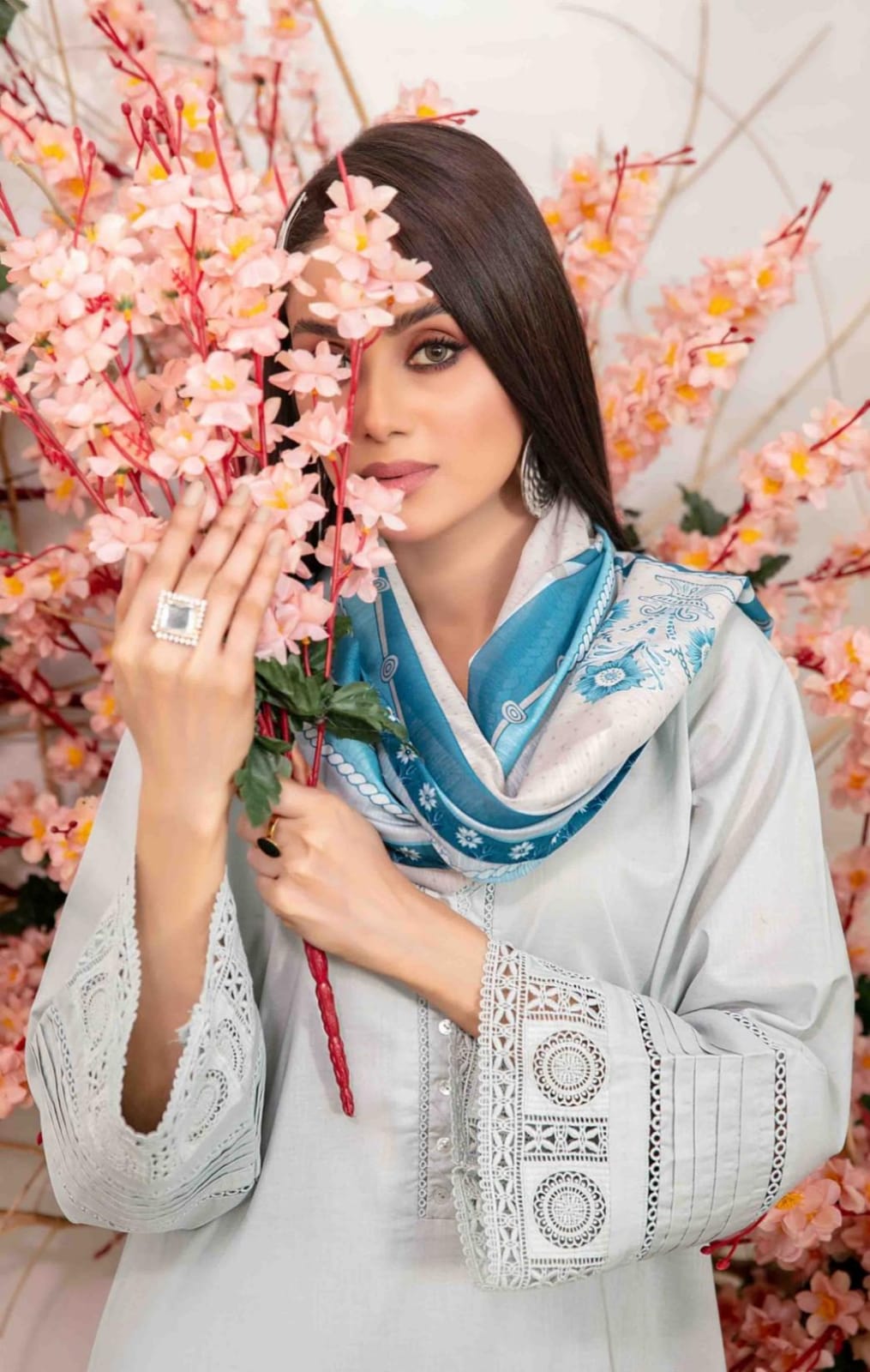 MonCheri Ready to Wear