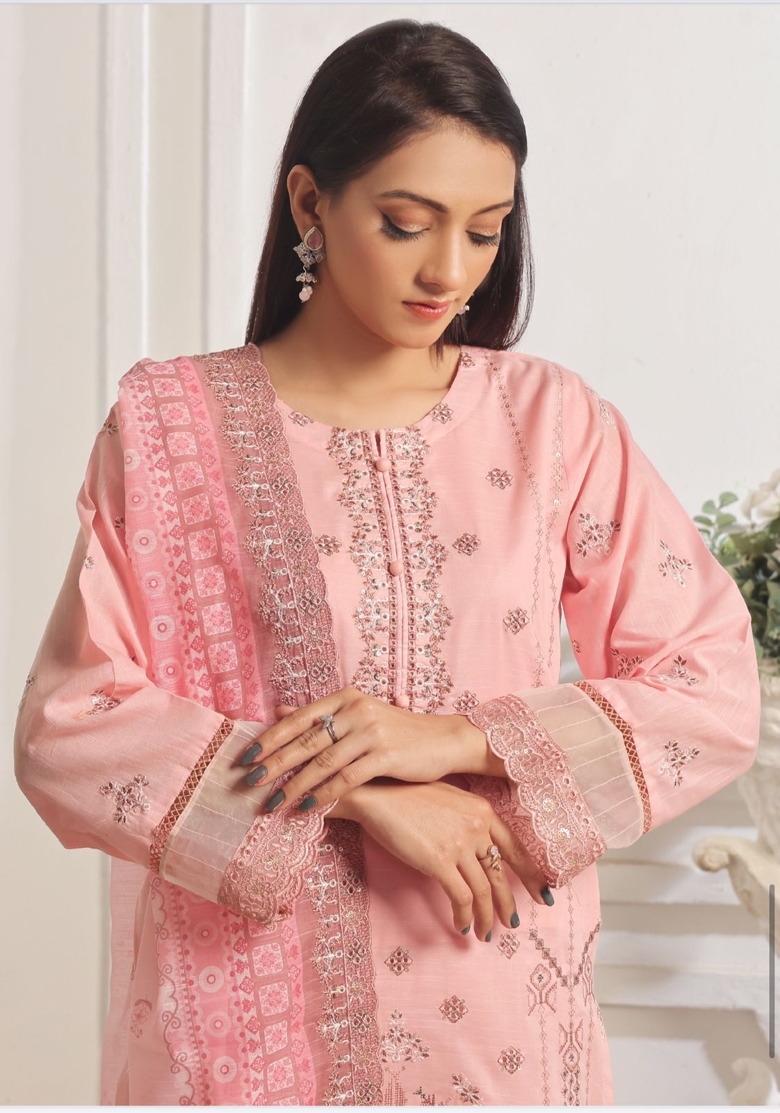 MonCheri Ready to Wear