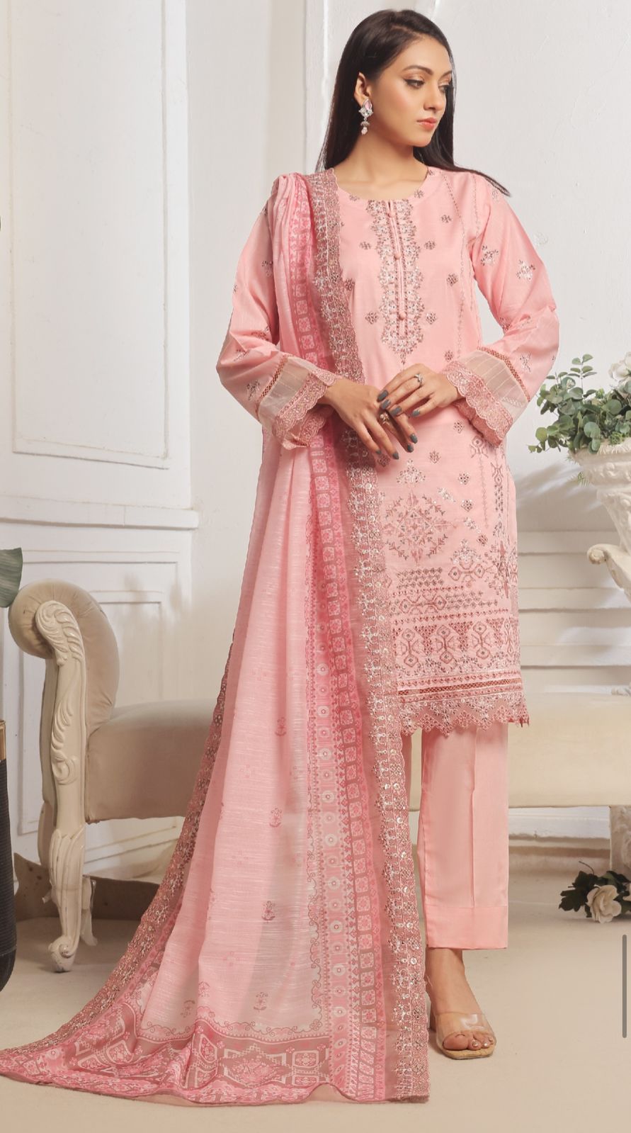 MonCheri Ready to Wear