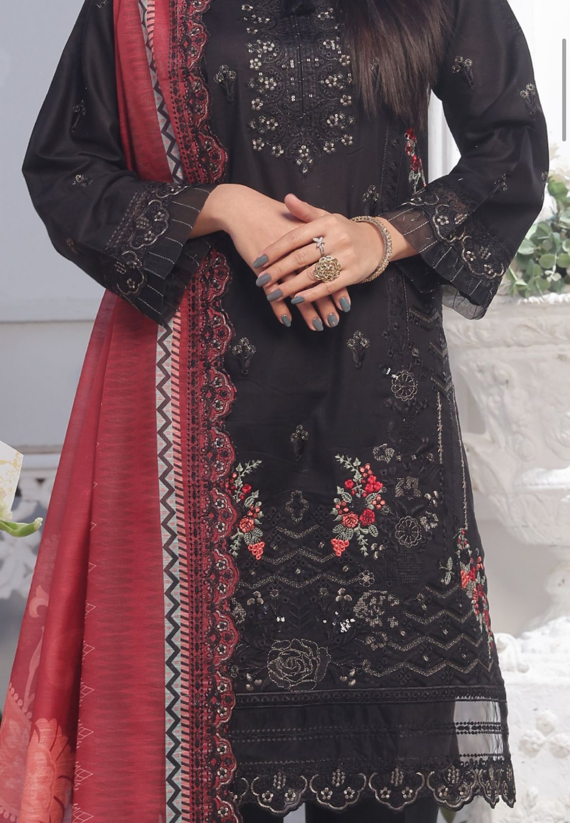 MonCheri Ready to Wear