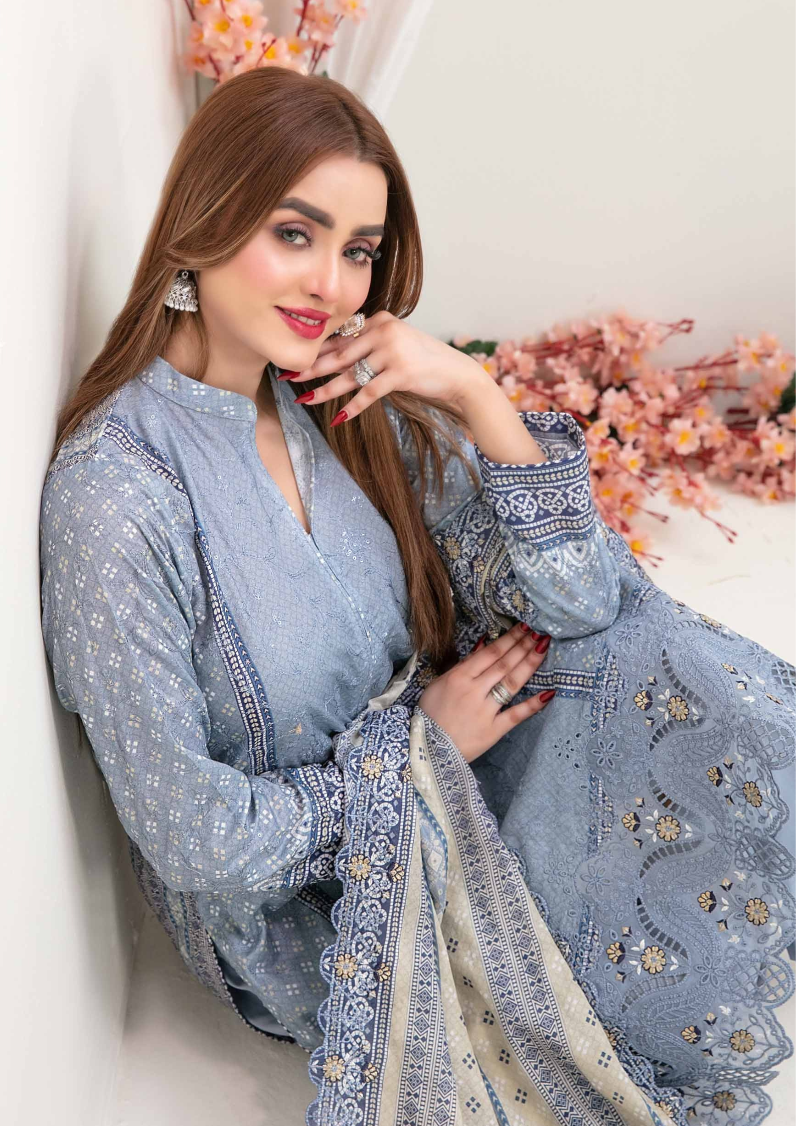 ULFAT - Unstitched 3-Piece Digital Lawn Prints