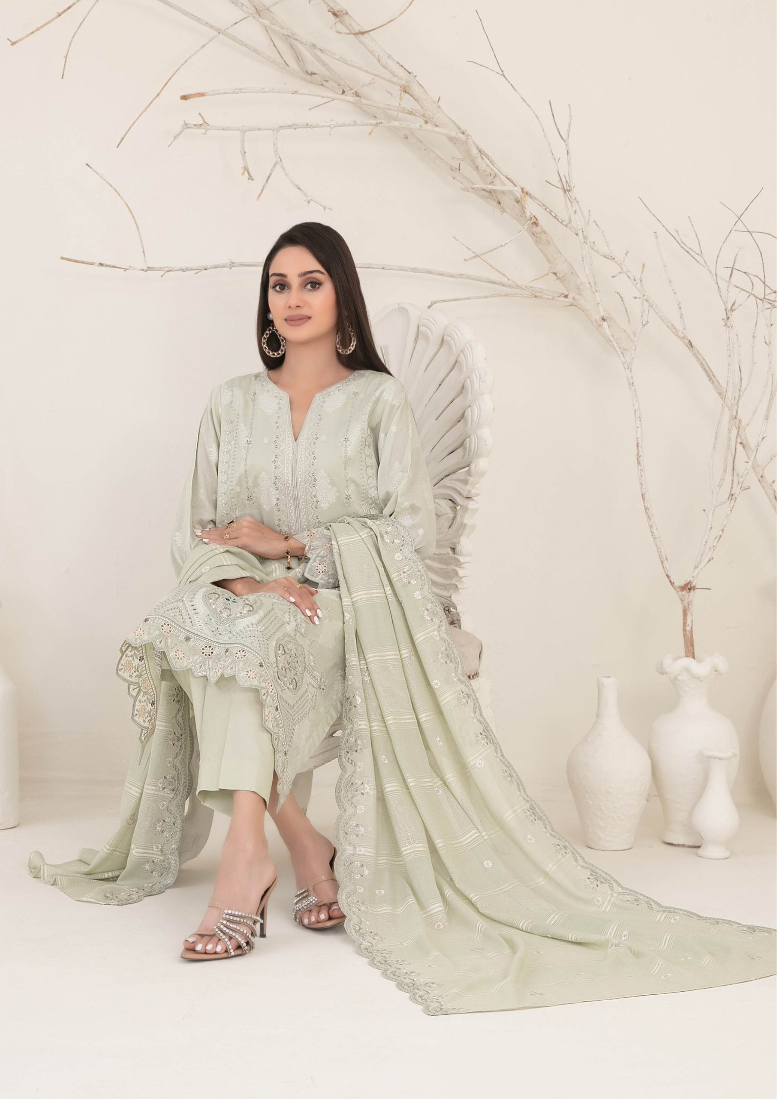 ZEENAT - Unstitched 3-Piece Broshia Banarsi