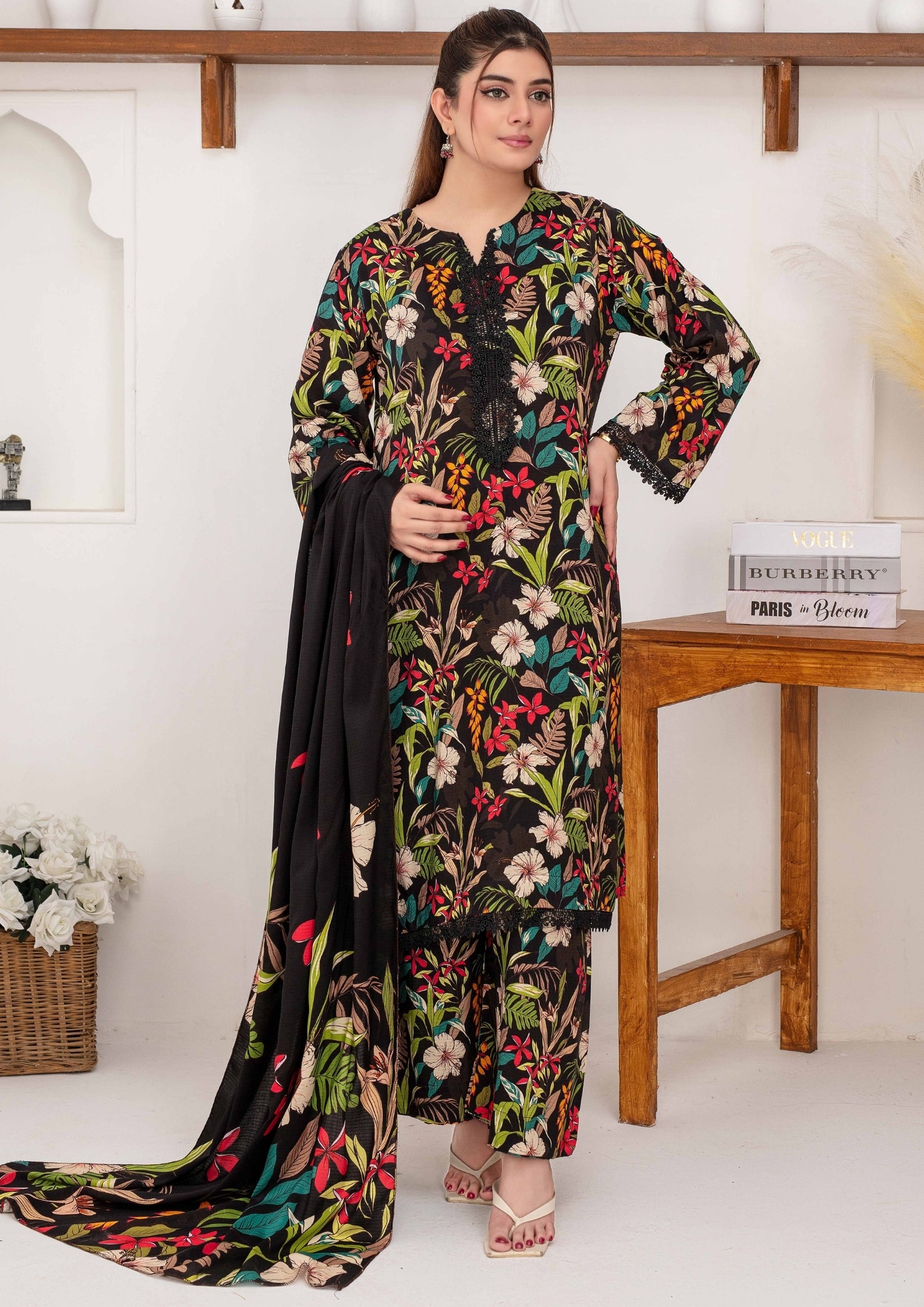 SHAFAQ - Unstitched 3-PCS Bana Dora Linen