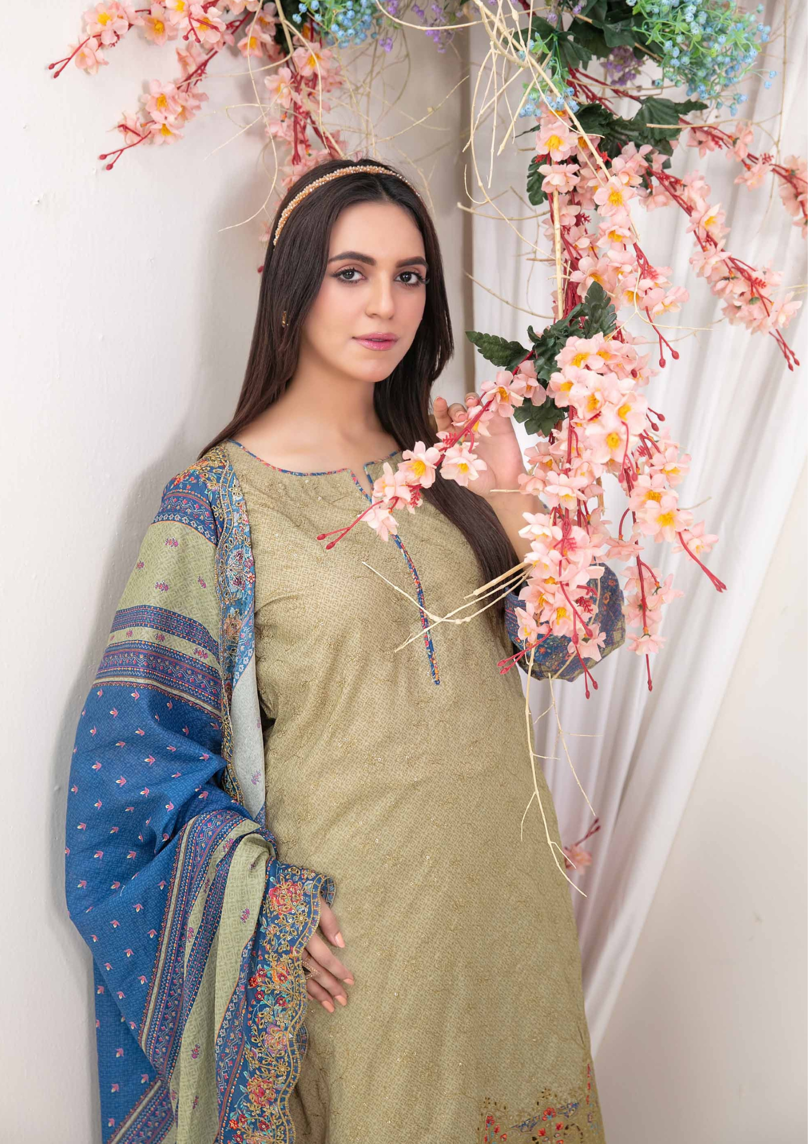 ULFAT - Unstitched 3-Piece Digital Lawn Prints