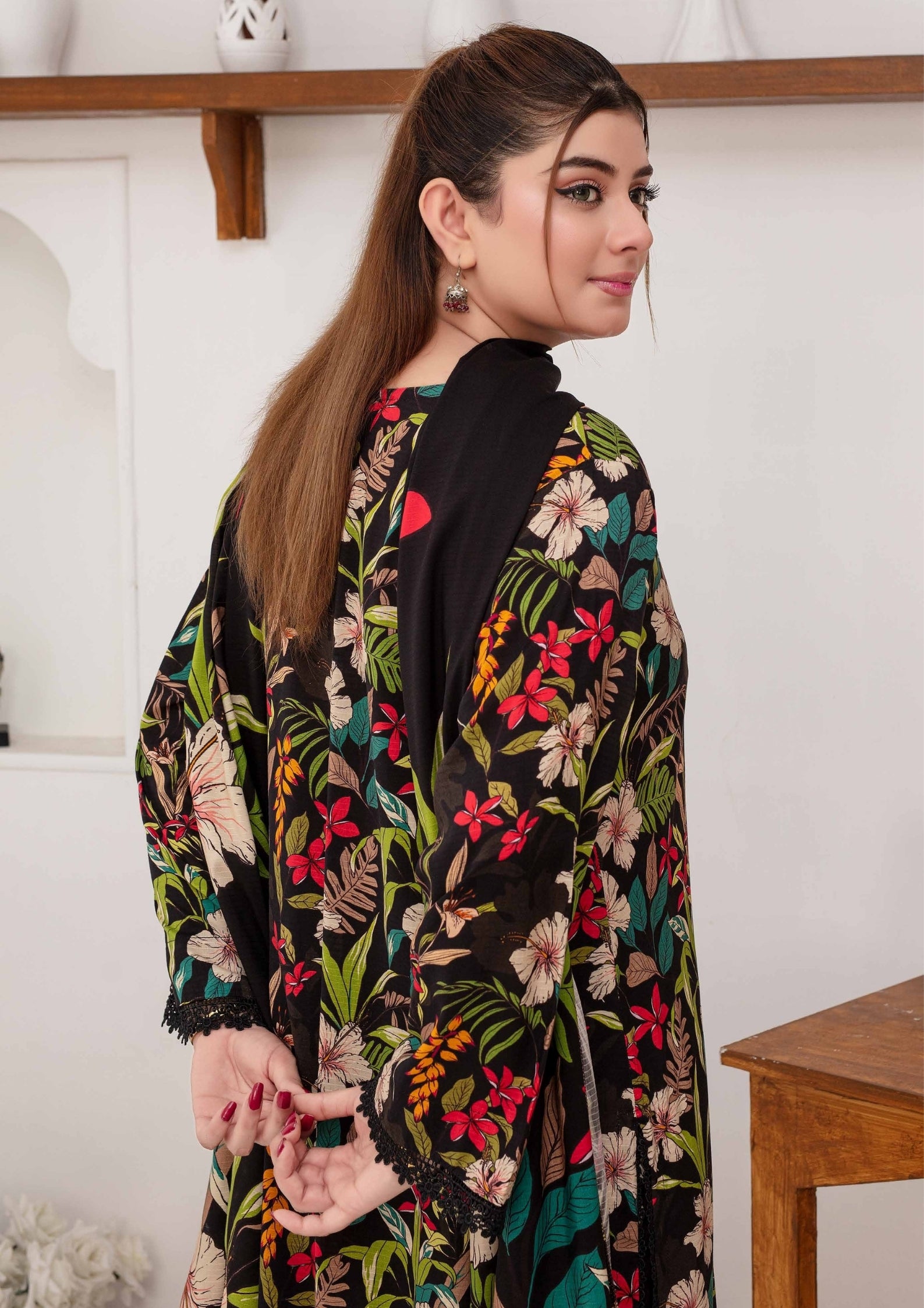 SHAFAQ - Unstitched 3-PCS Bana Dora Linen