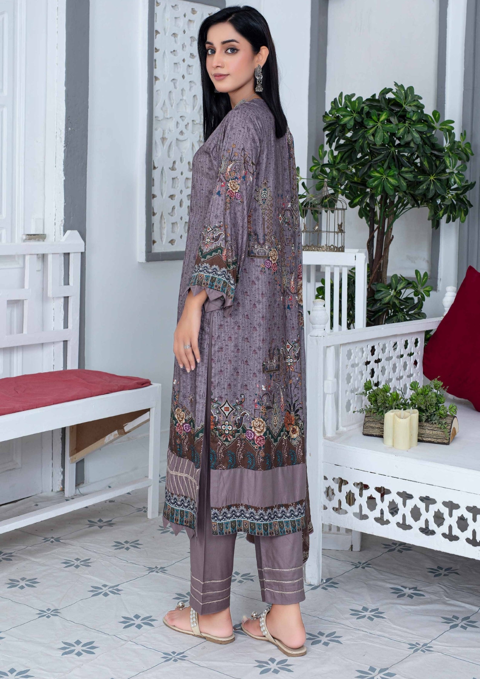 SAHIBA - Superior Linen Digital Print