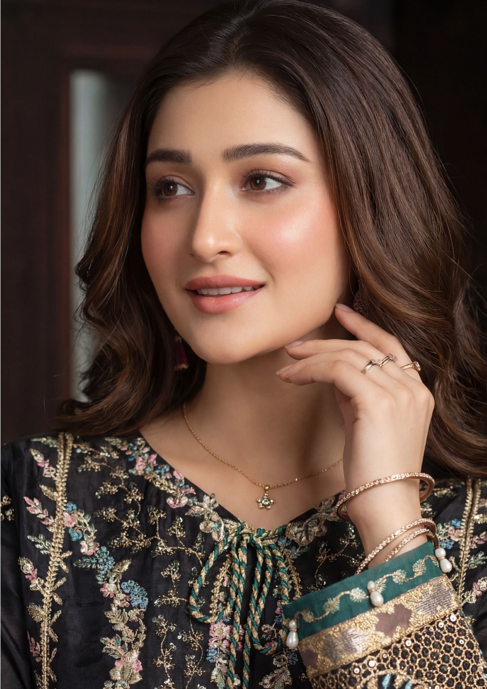 Shadmani by Dressline