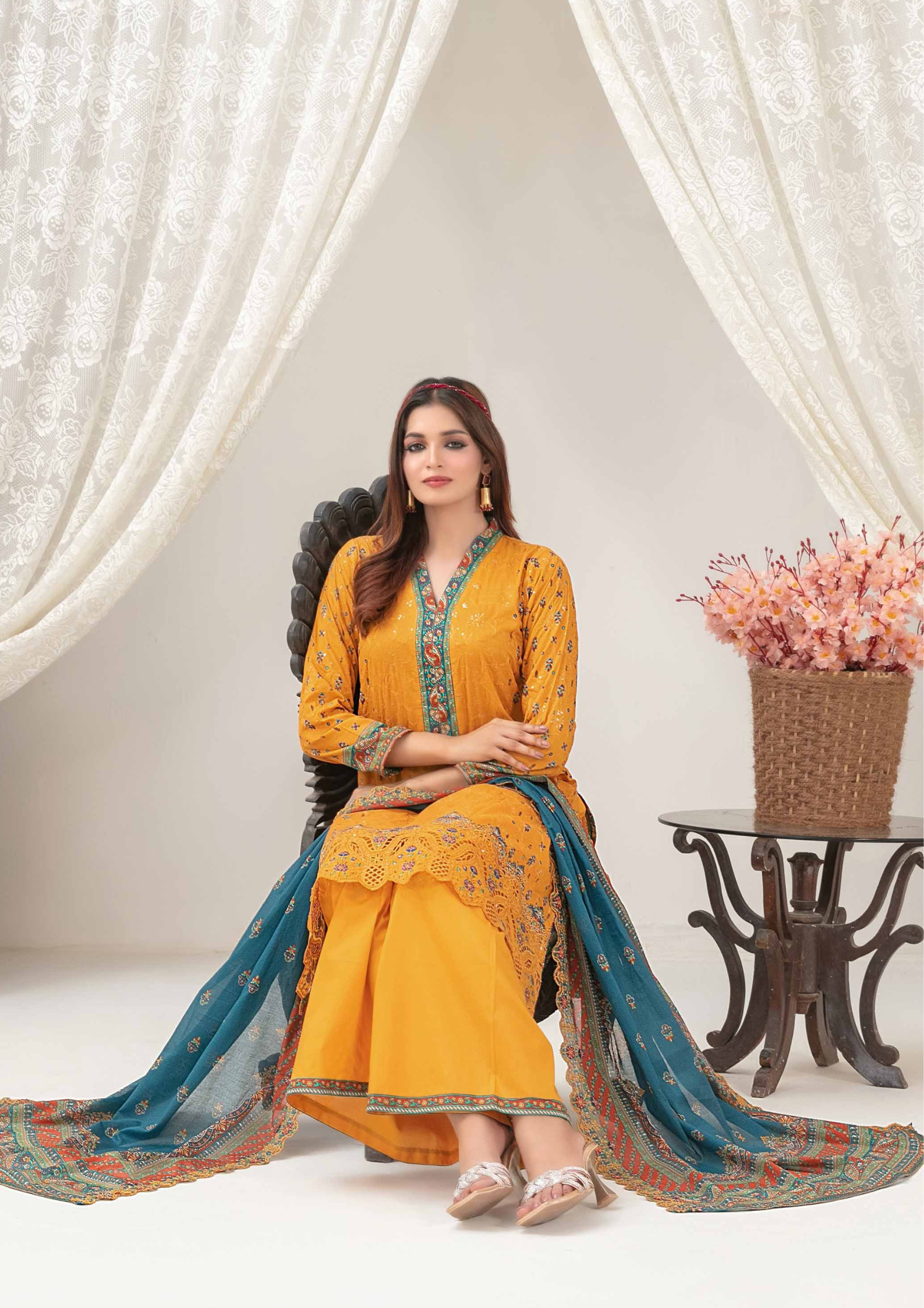 ULFAT - Unstitched 3-Piece Digital Lawn Prints
