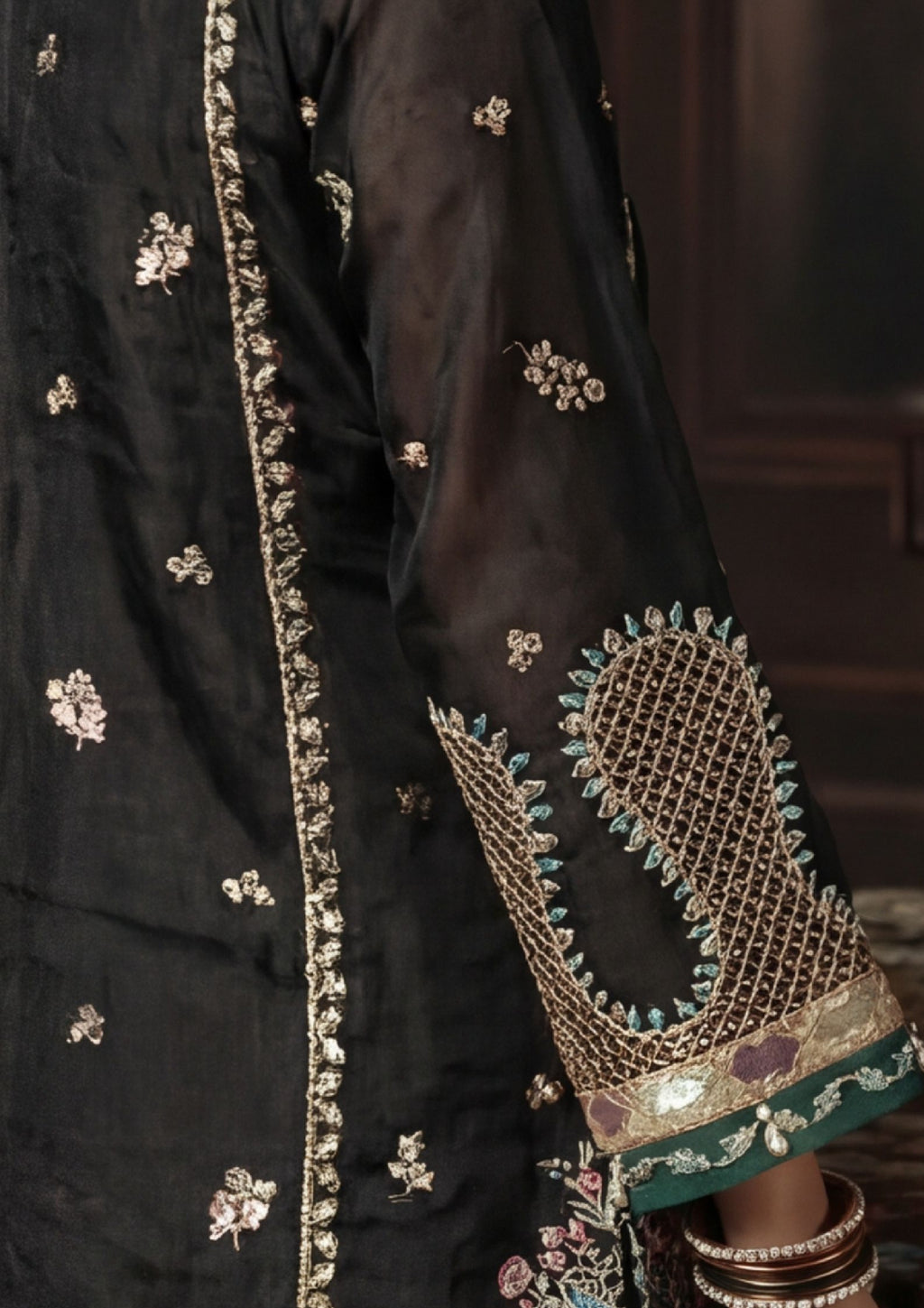 Shadmani by Dressline