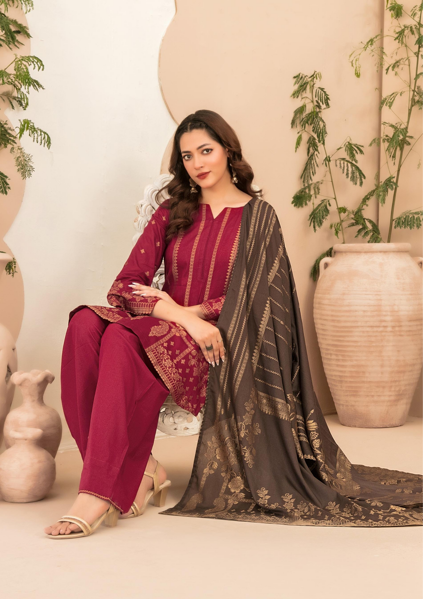 LAWN TALE - Unstitched 3-Piece Broshia Banarsi Lawn