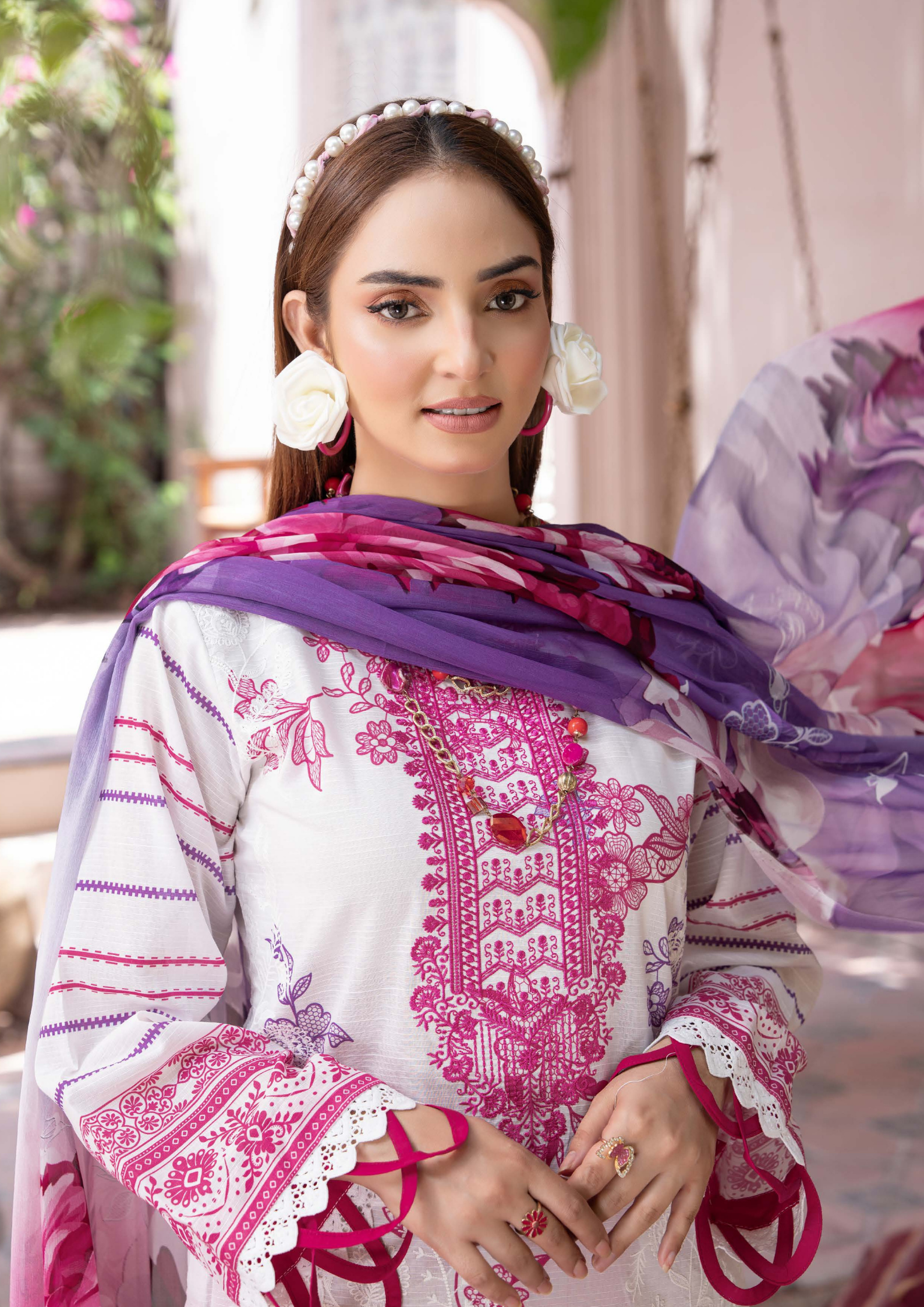 DHAGAY - Unstitched 3-Piece Embroidered Lawn