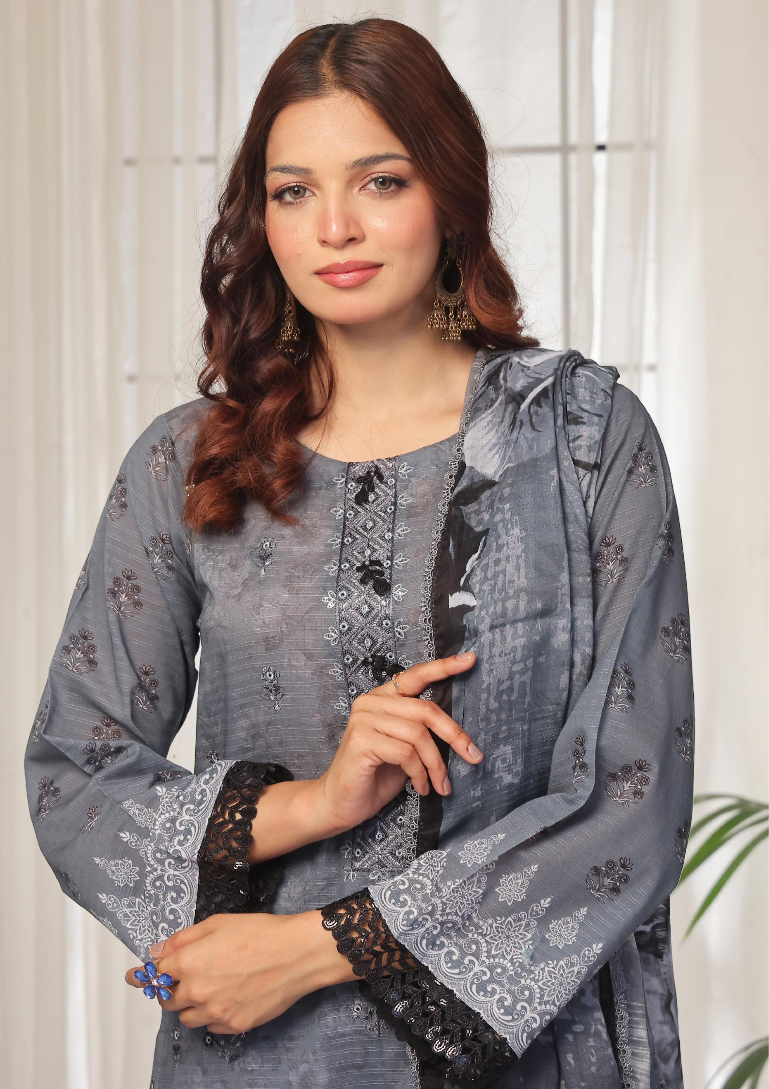 CHANDNI RAAT - Unstitched 3-Piece Bana Dora Digital Lawn