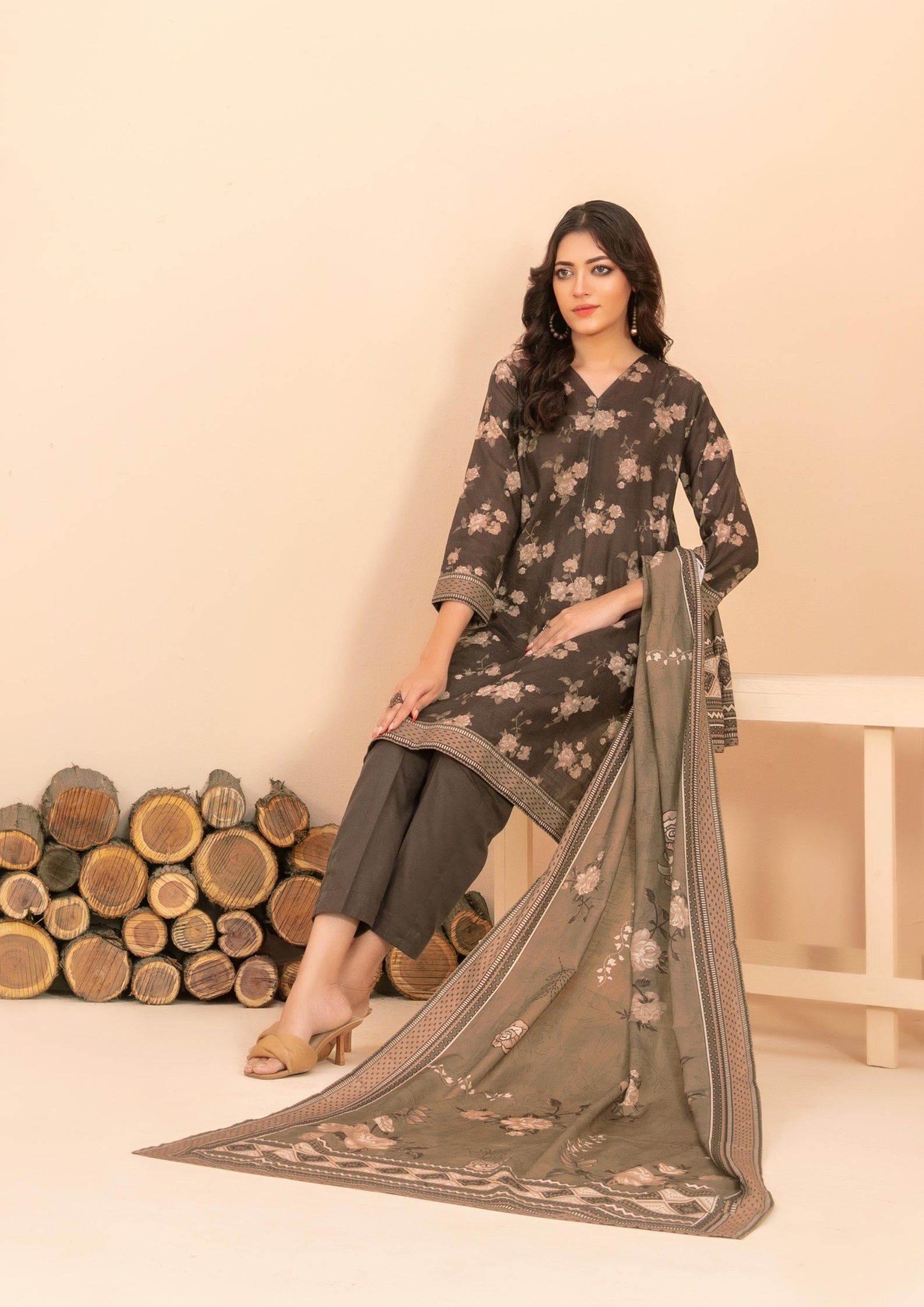 ZARQA - 3-PCS Unstitched Khaddar