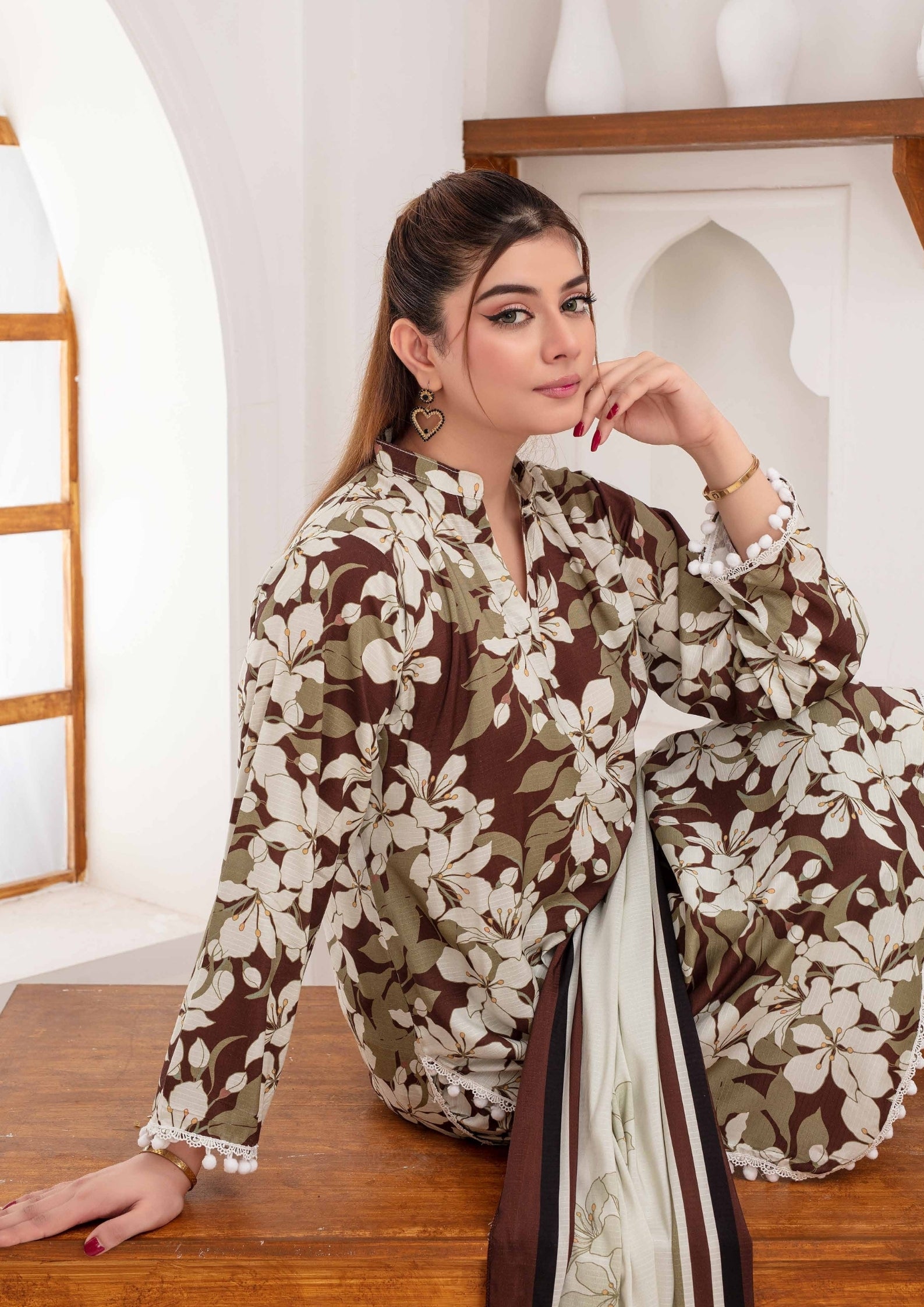 SHAFAQ - Unstitched 3-PCS Bana Dora Linen