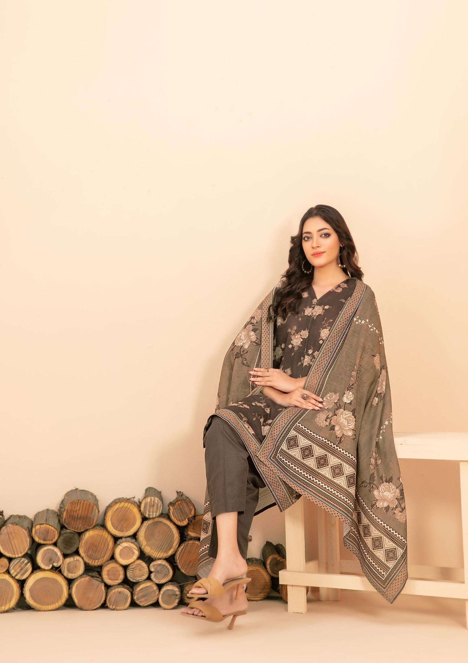 ZARQA - 3-PCS Unstitched Khaddar