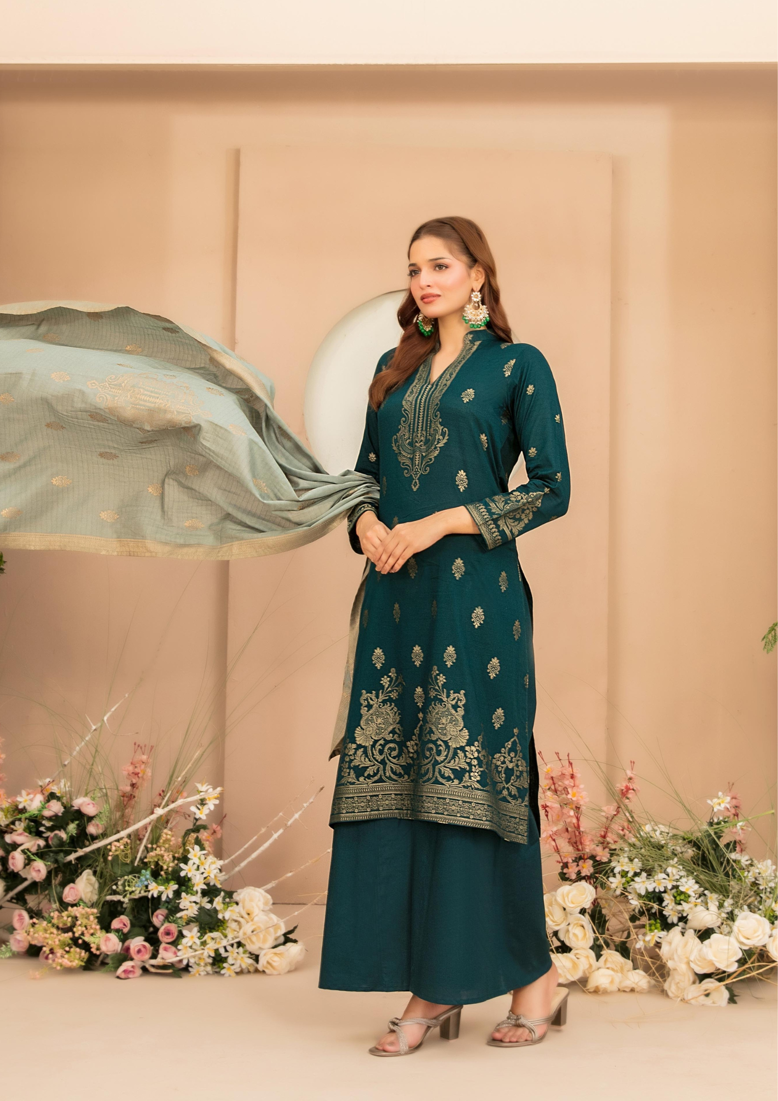 LAWN TALE - Unstitched 3-Piece Broshia Banarsi Lawn