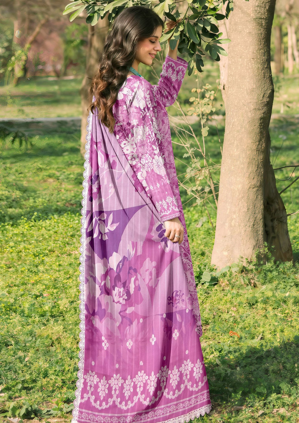 KHUSHBOO - by Moncheri