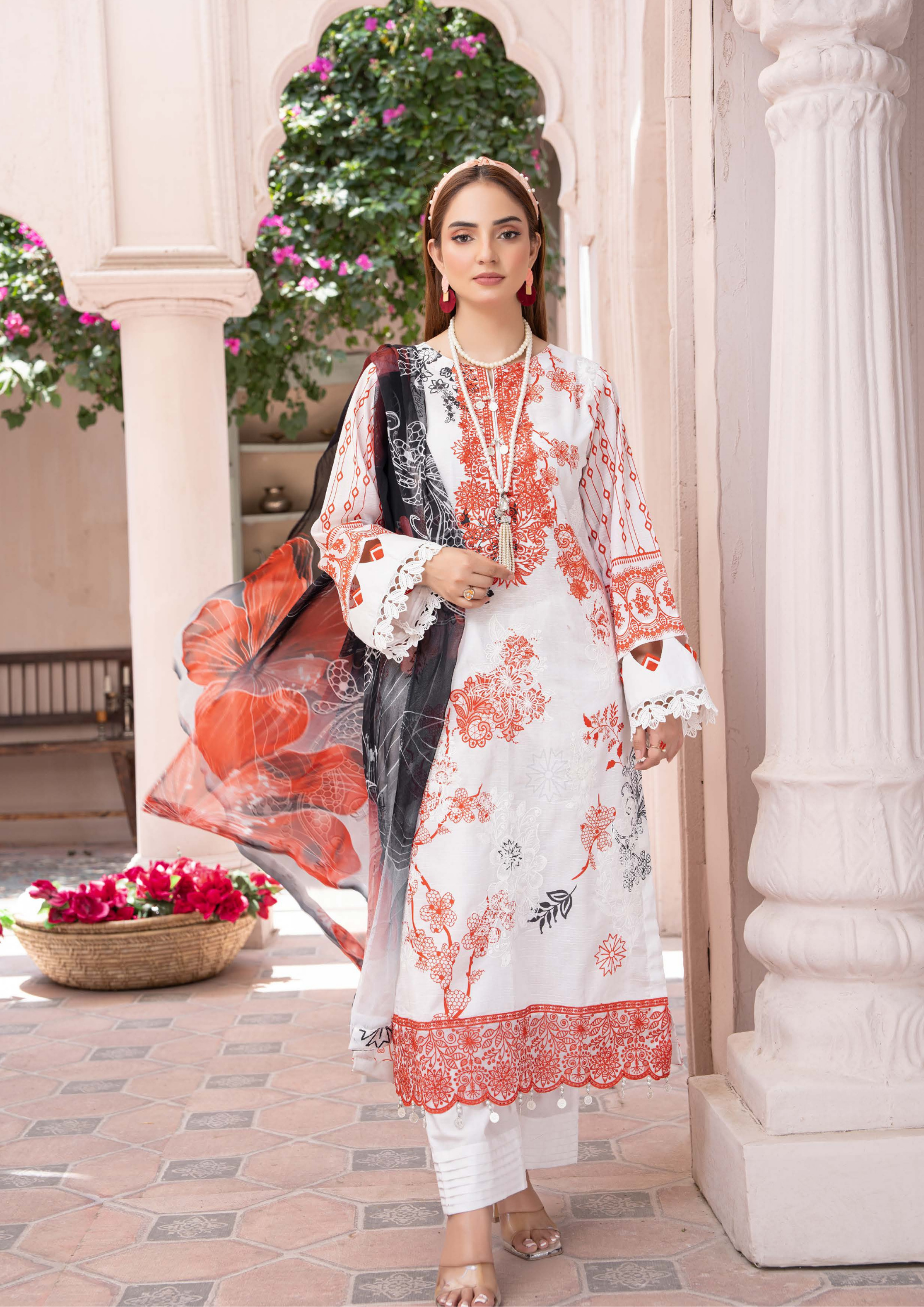 DHAGAY - Unstitched 3-Piece Embroidered Lawn