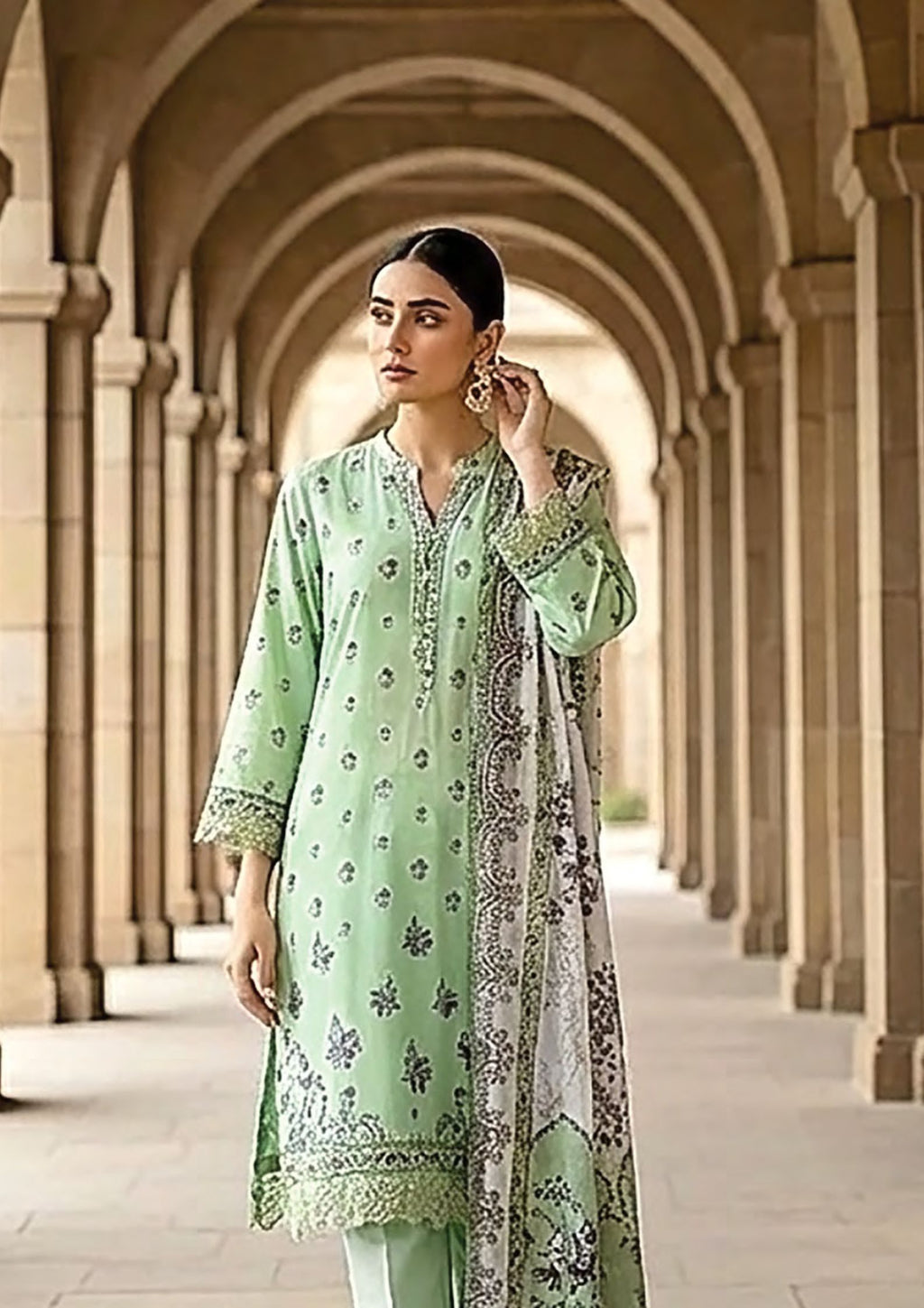 Zari Print by Lakhany