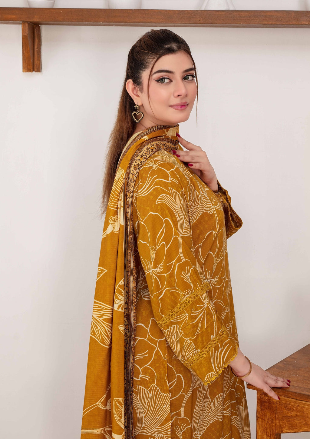 SHAFAQ - Unstitched 3-PCS Bana Dora Linen