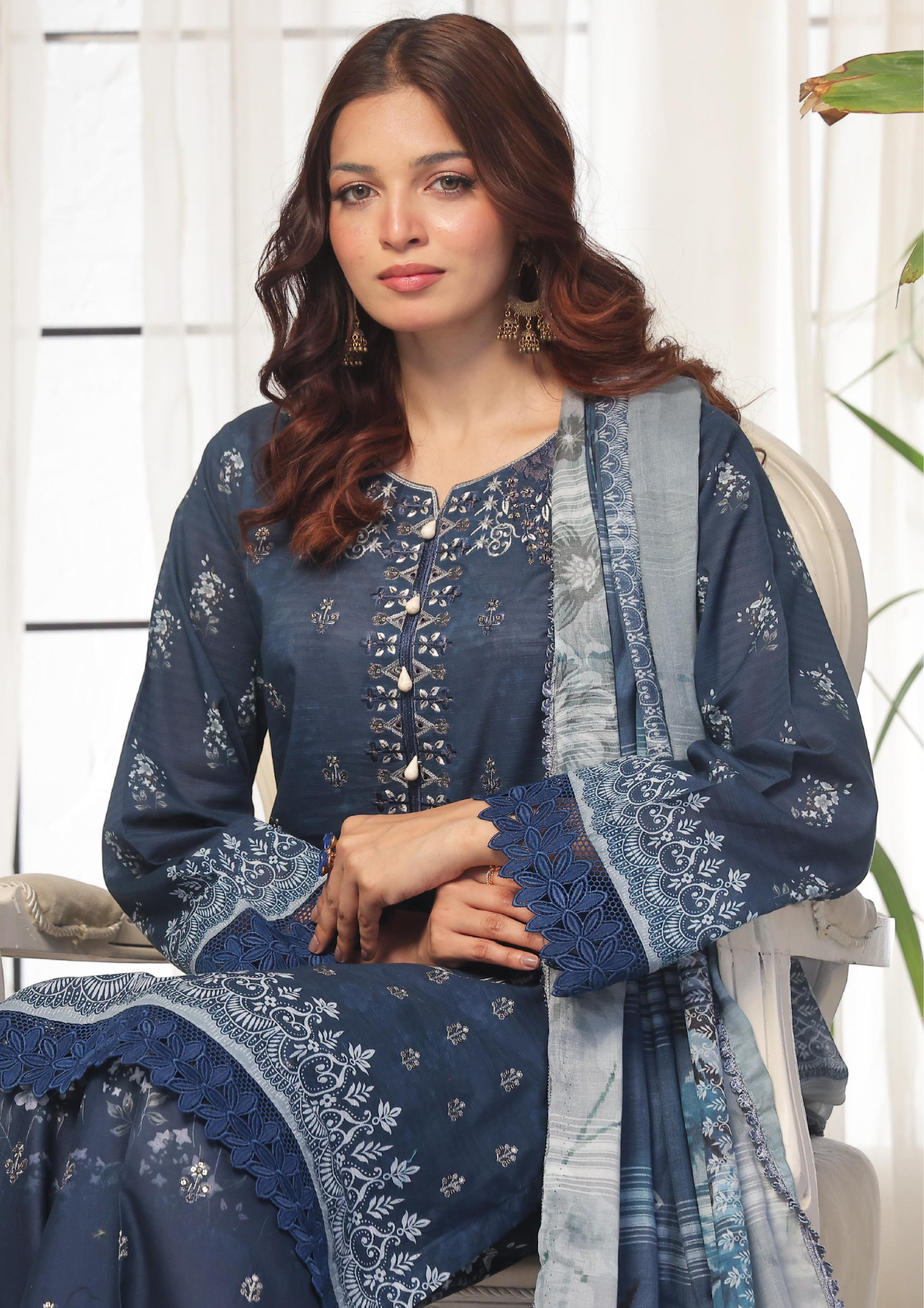 CHANDNI RAAT - Unstitched 3-Piece Bana Dora Digital Lawn