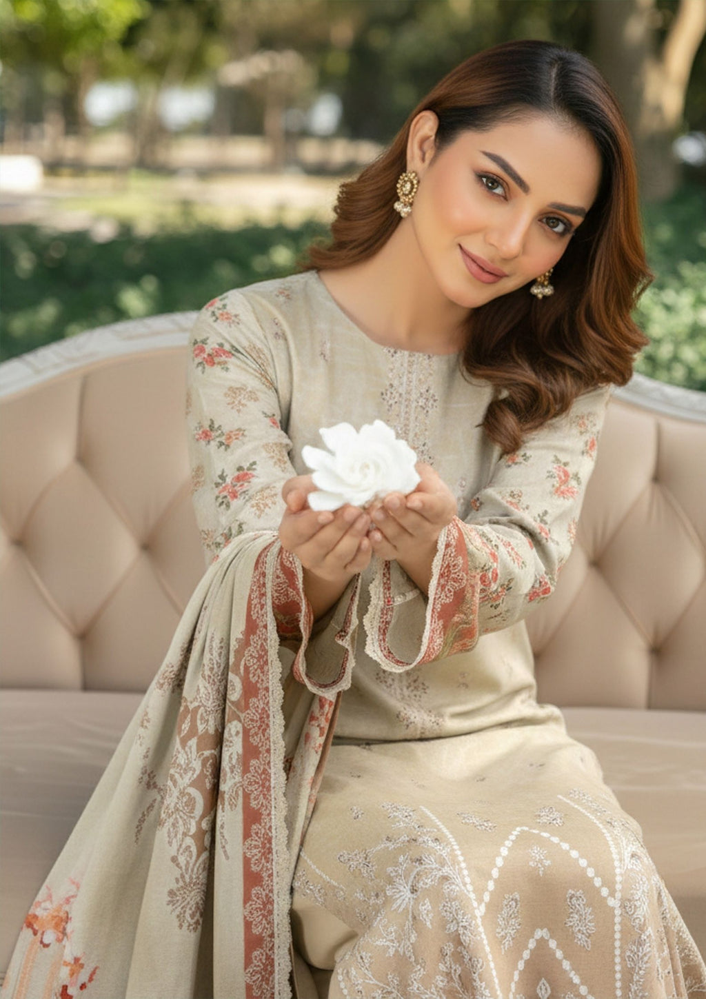 Jashan e Baharn - by Moncheri
