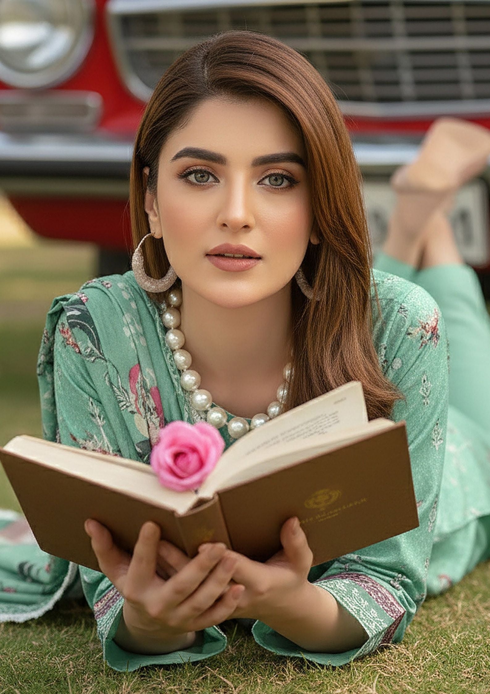 Jashan e Baharn - by Moncheri