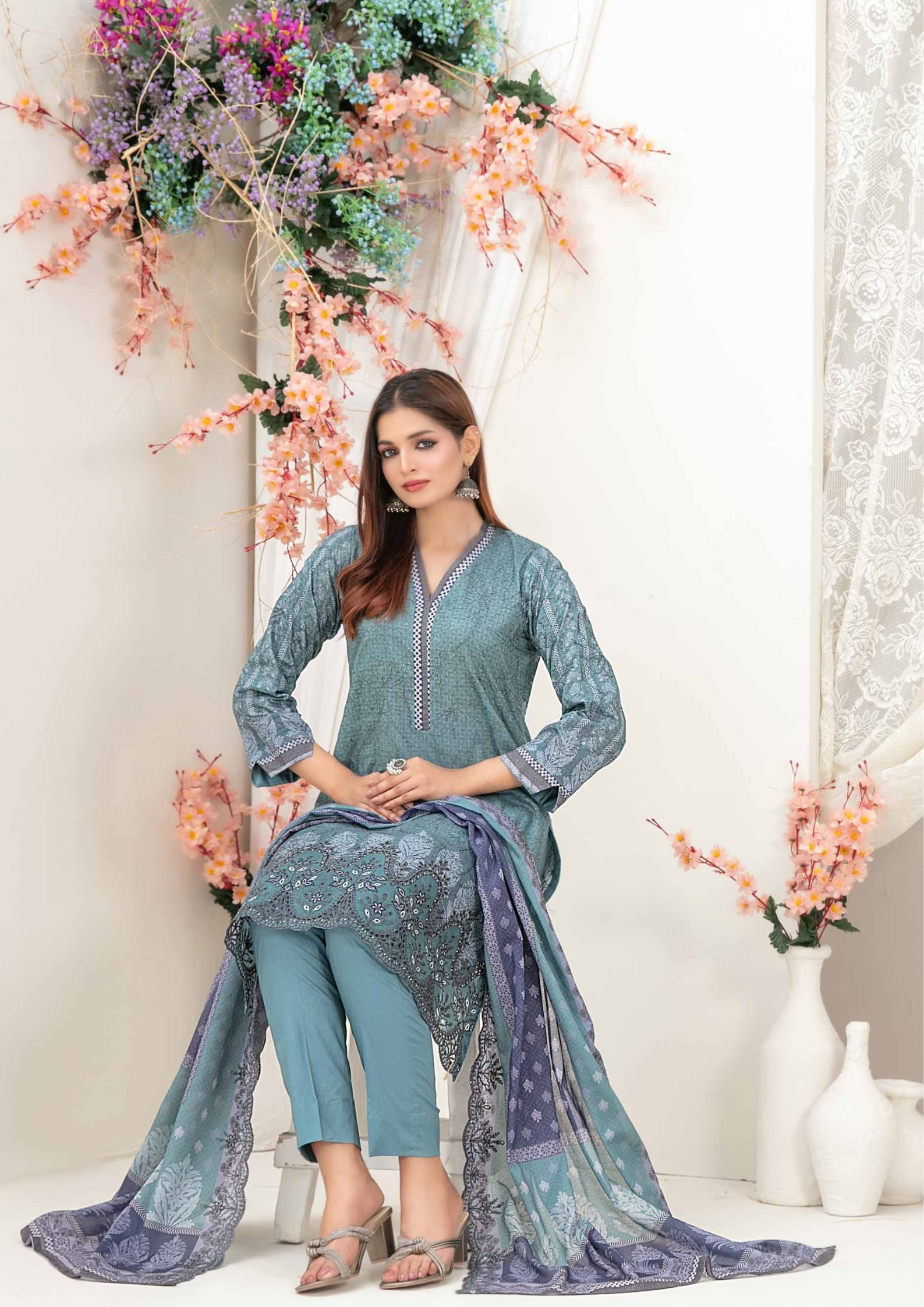 ULFAT - Unstitched 3-Piece Digital Lawn Prints